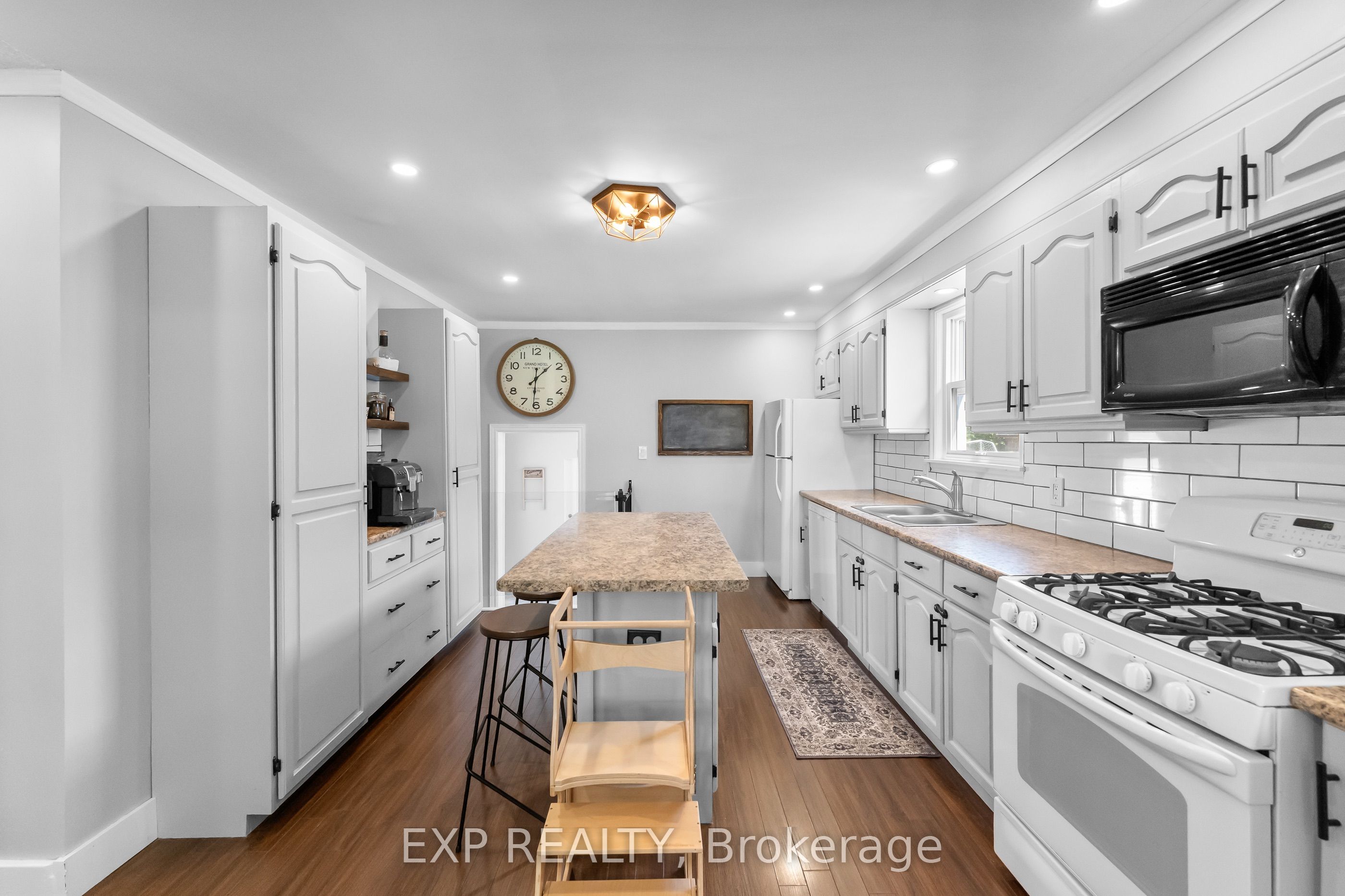 14 Mcdonald Avenue