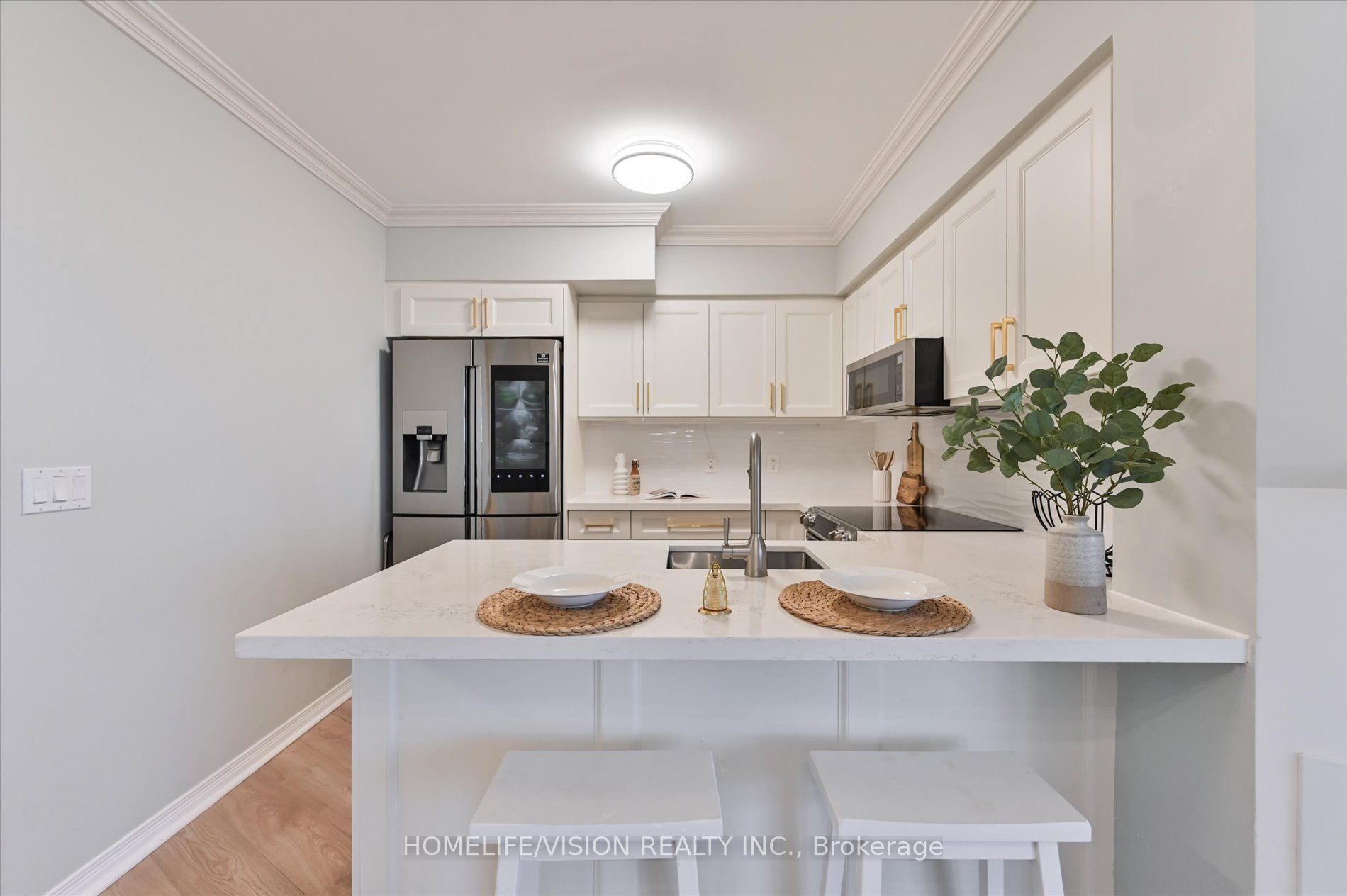 2230 Lake Shore Boulevard W 407
