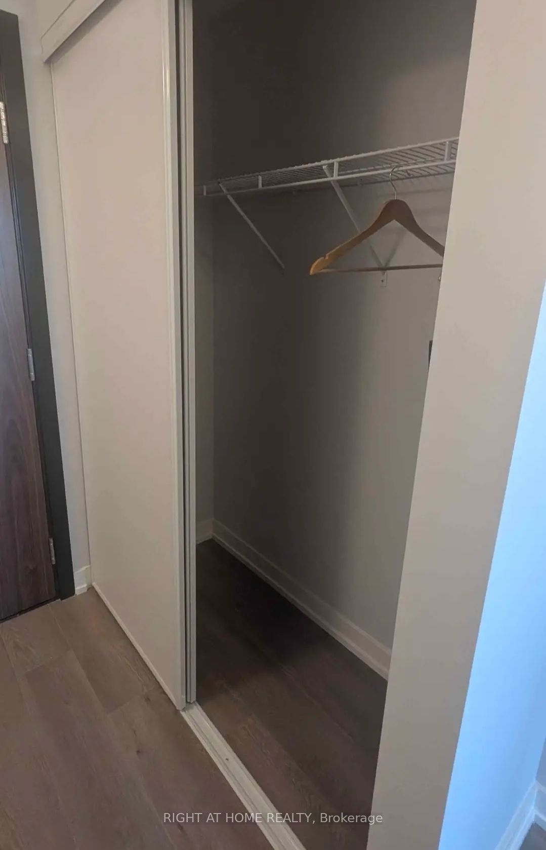 201 BROCK Street S 211