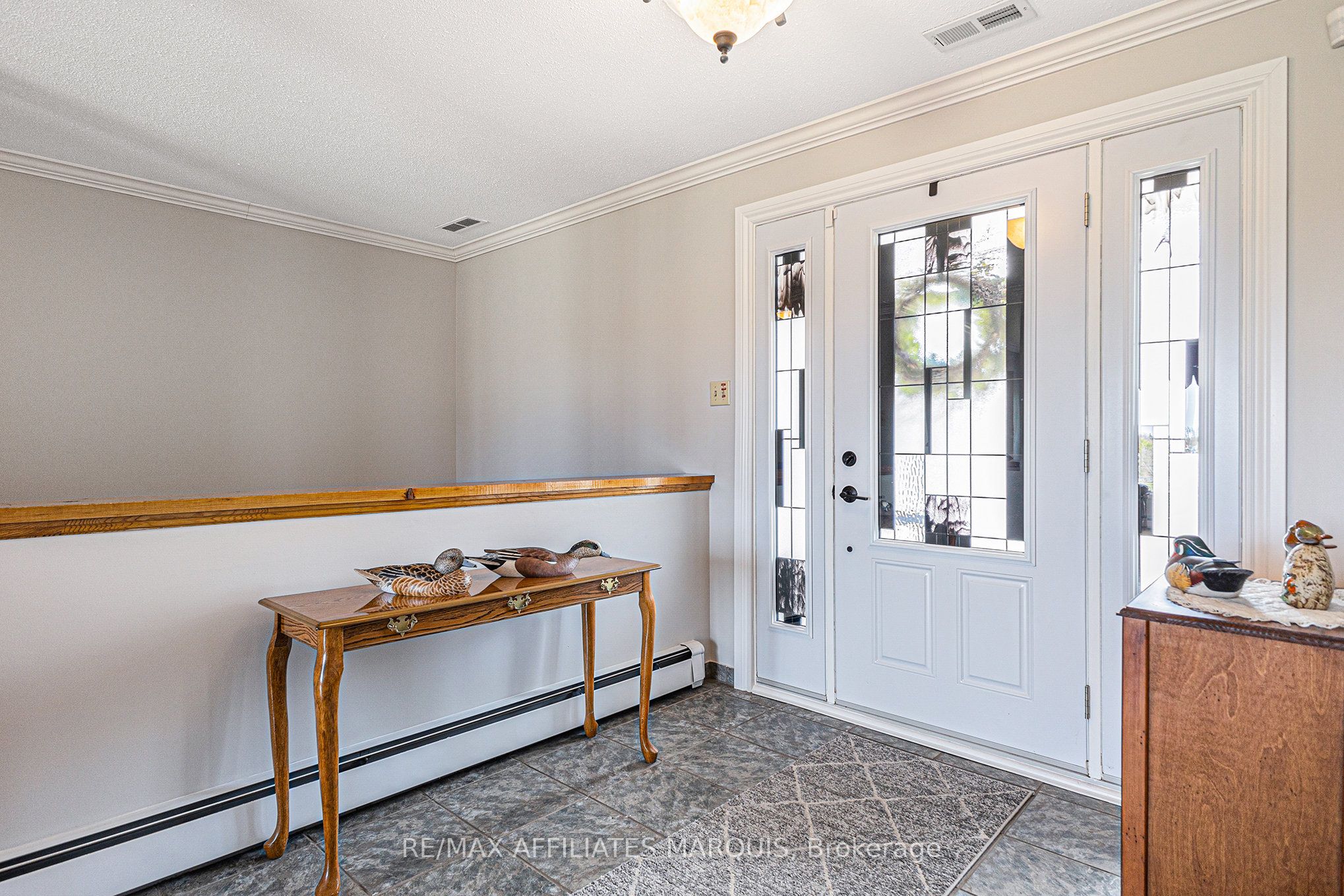 74 Colonel By Crescent