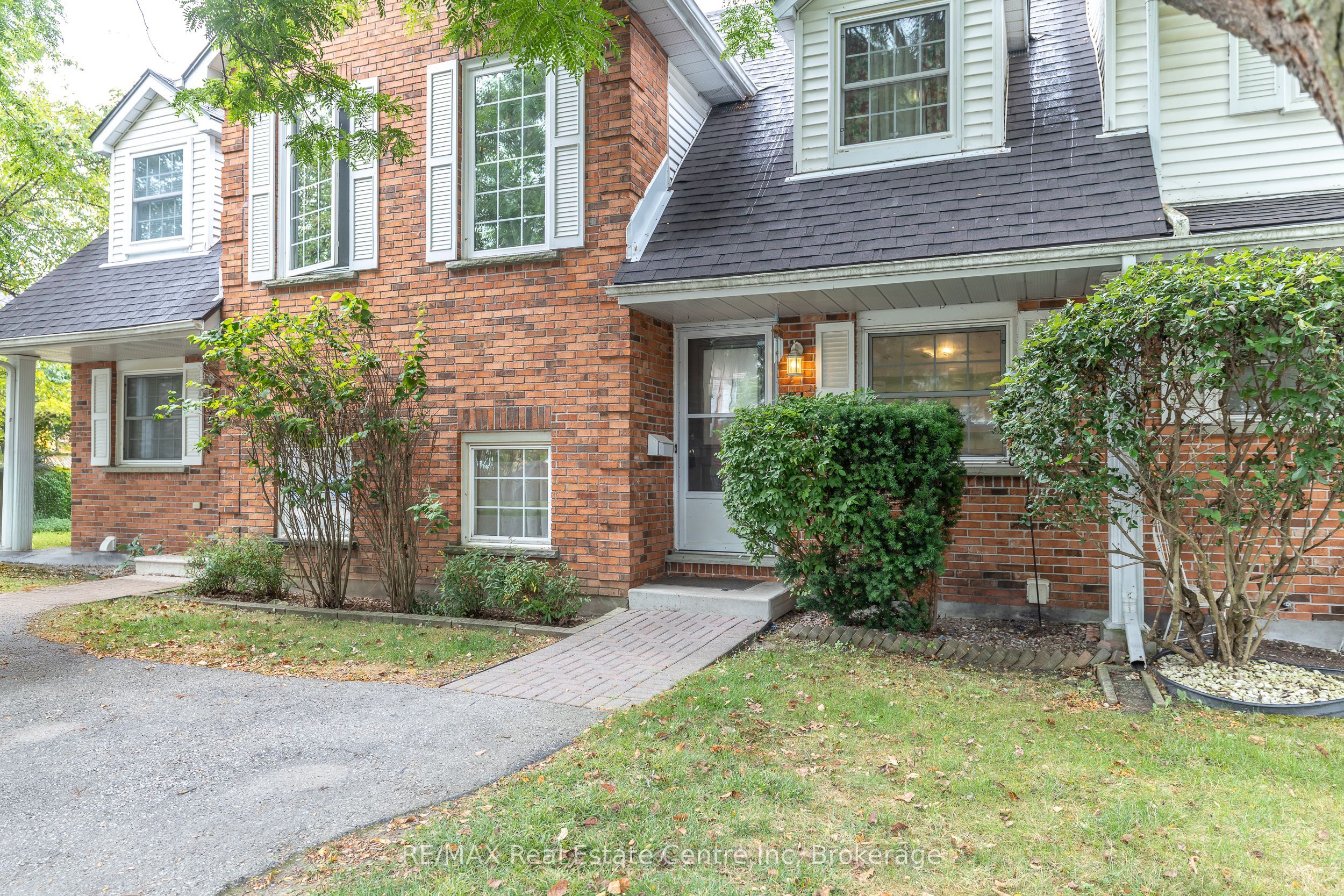 129 Victoria Road N 74