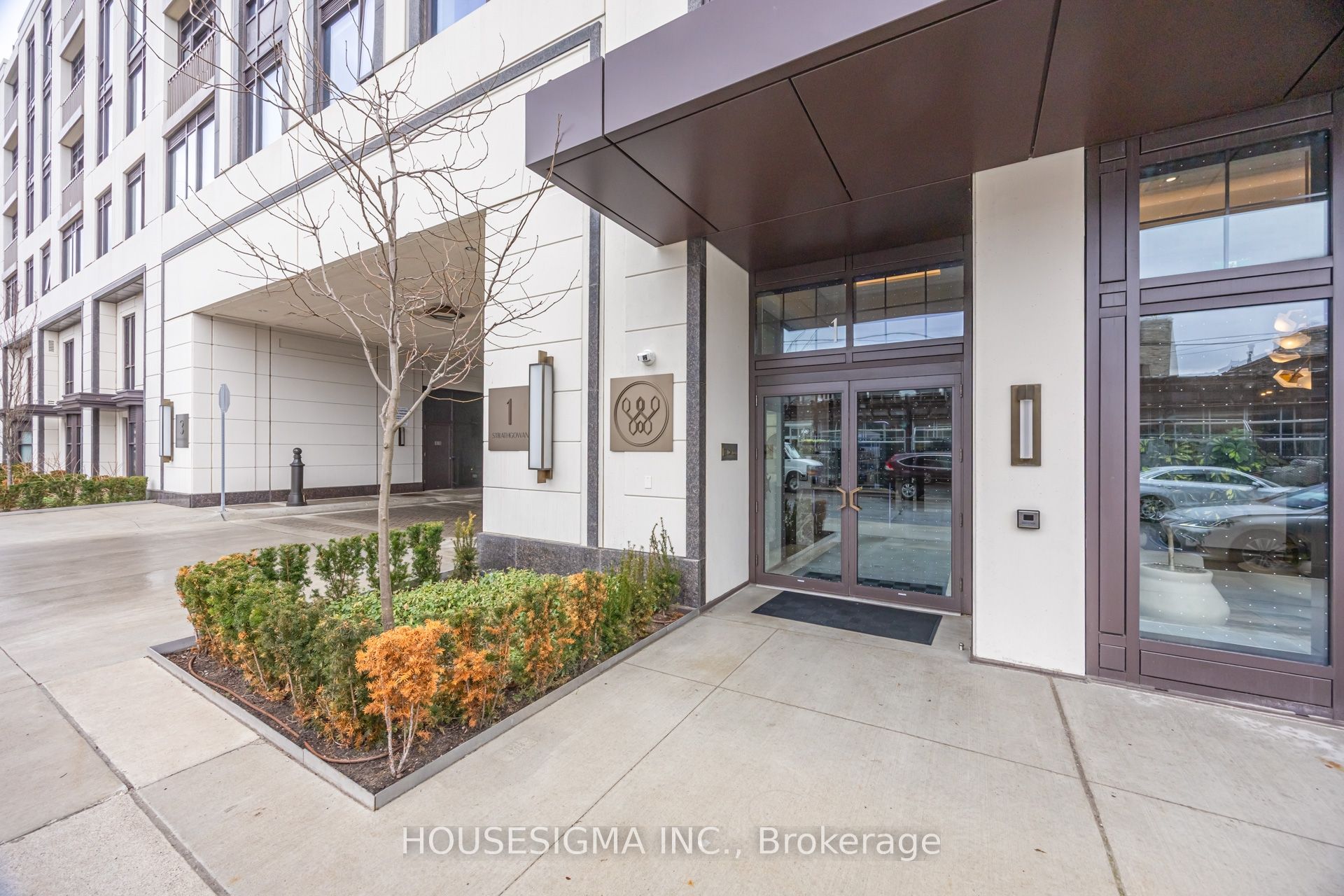 1 Strathgowan Avenue 406