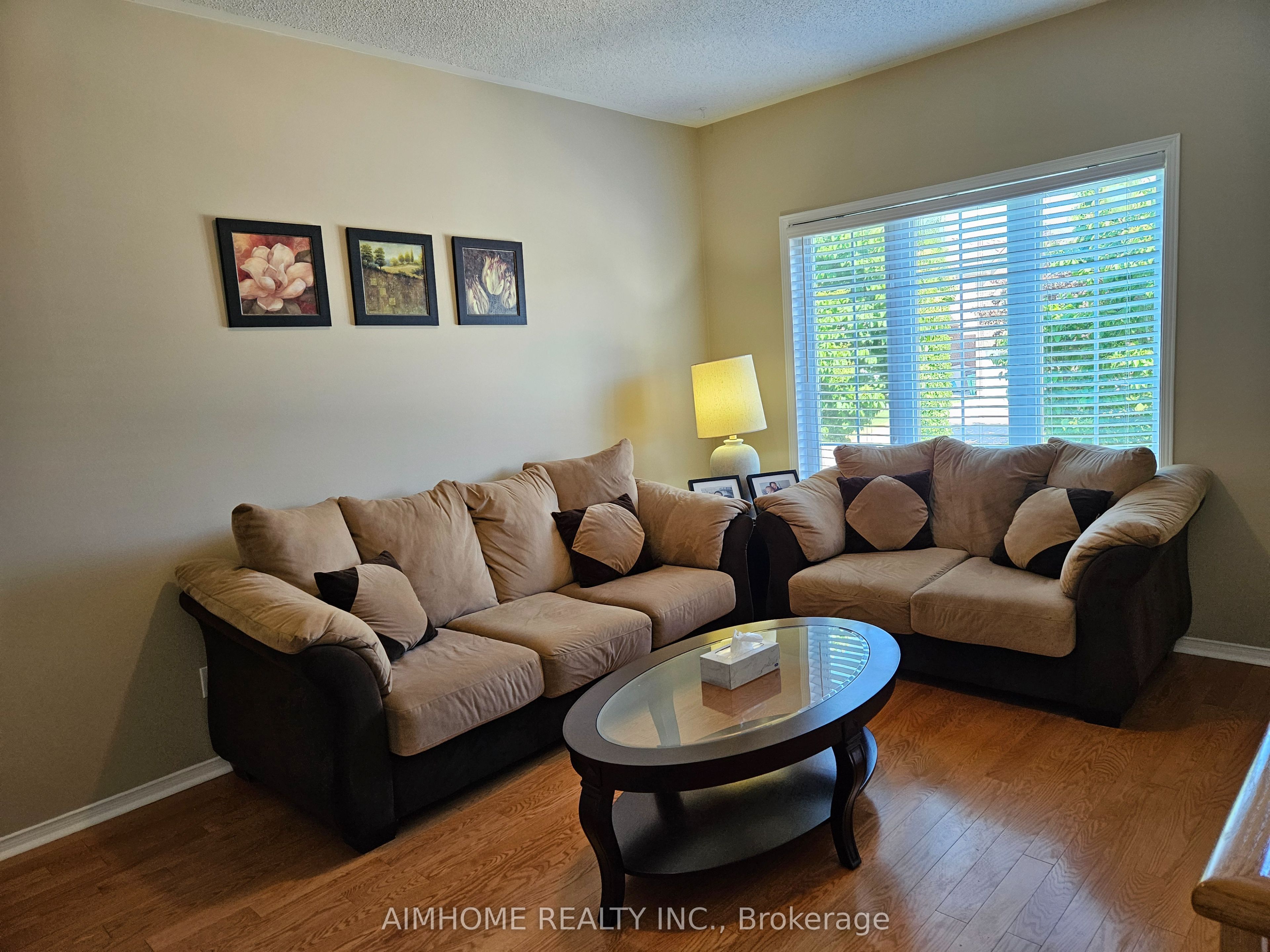 3227 Scotch Pine Gate