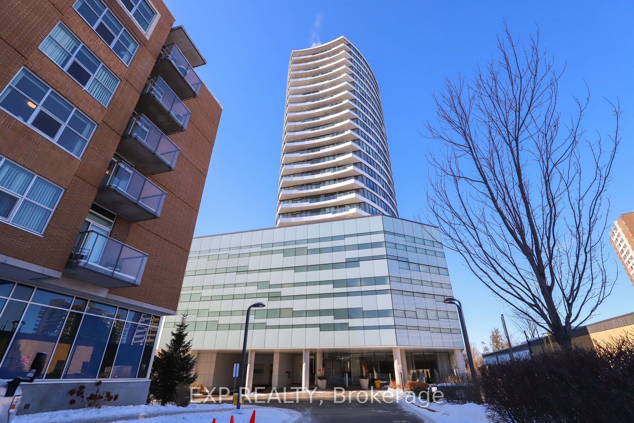 485 Richmond Road 810