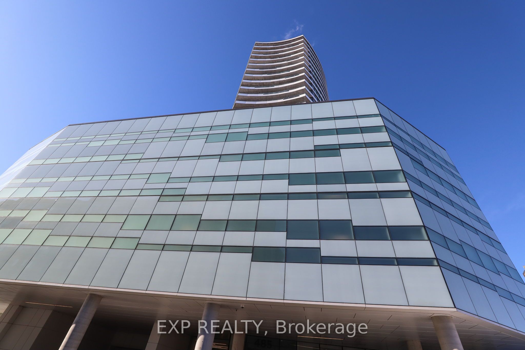 485 Richmond Road 810