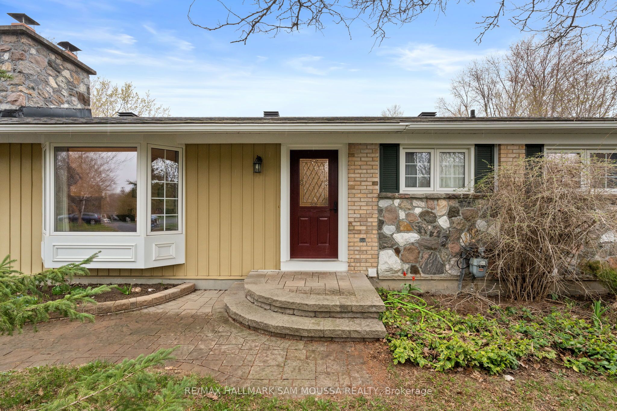 11 Springdale Crescent