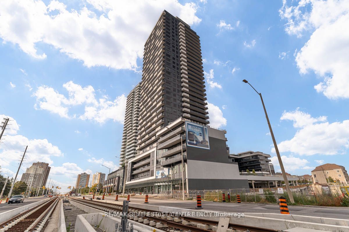 5105 Hurontario Street 211