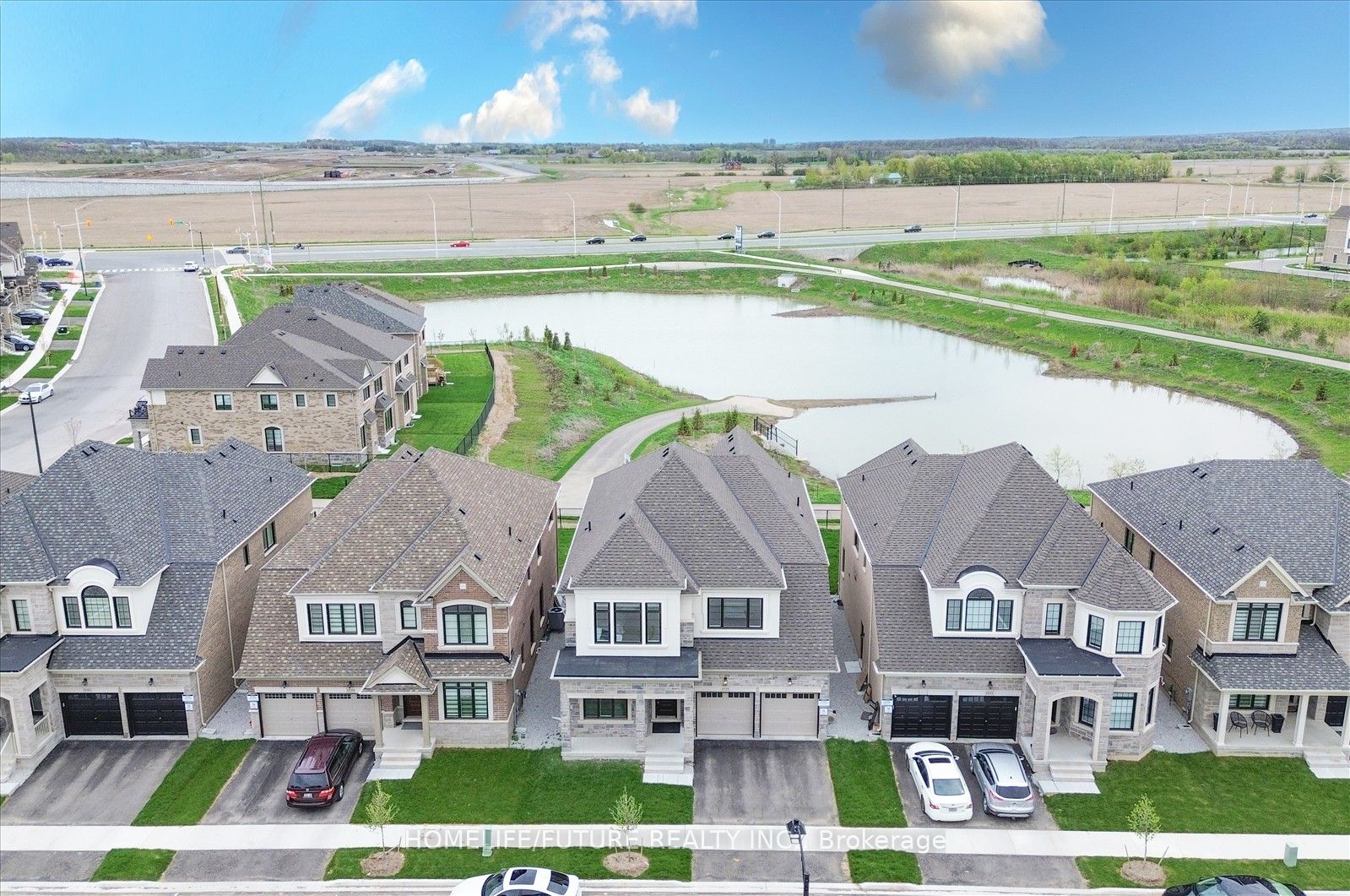 1535 Buttercup Court