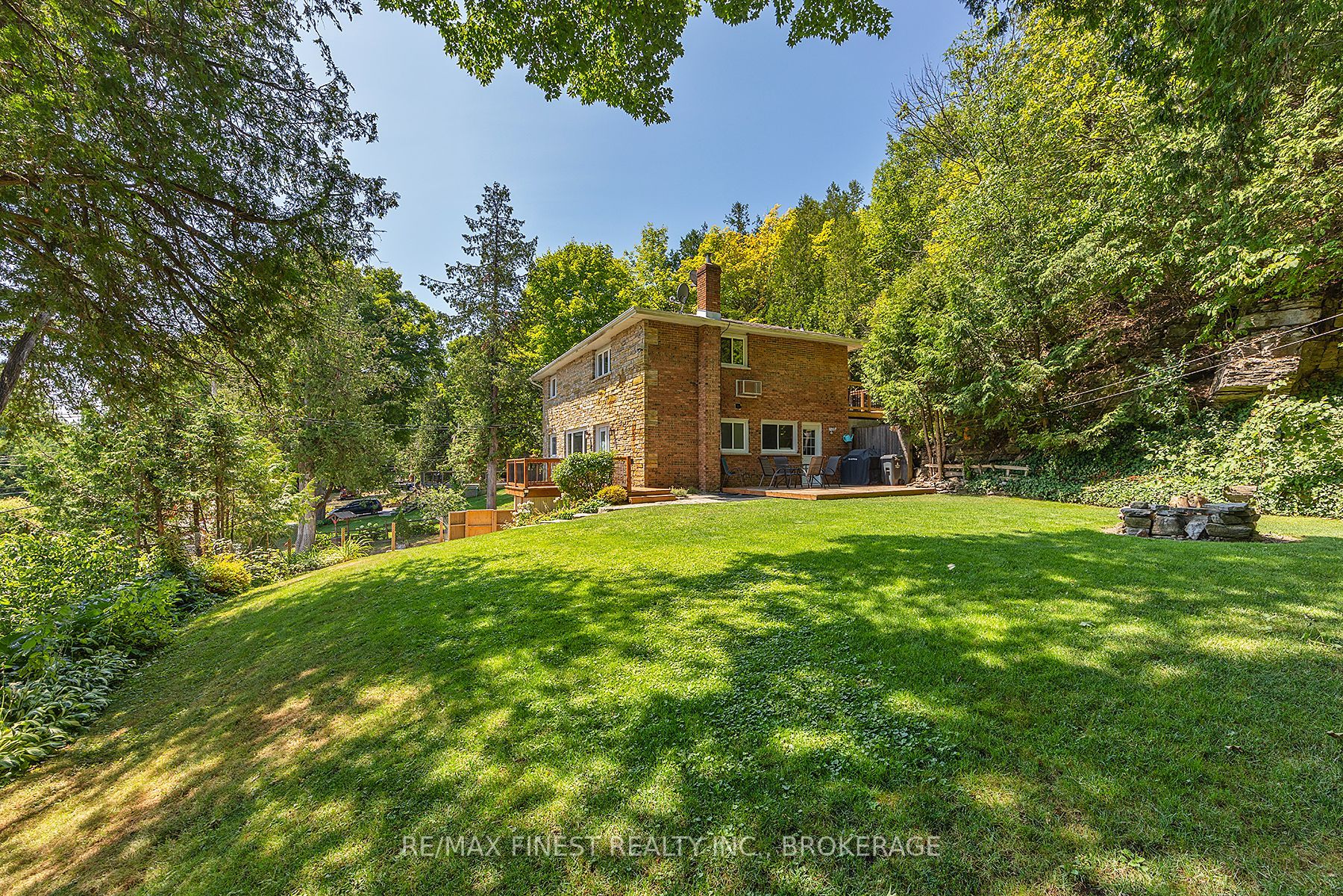 3327 Loughborough Drive