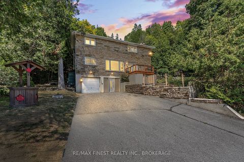 3327 Loughborough Drive Kingston ON K0H 1S0