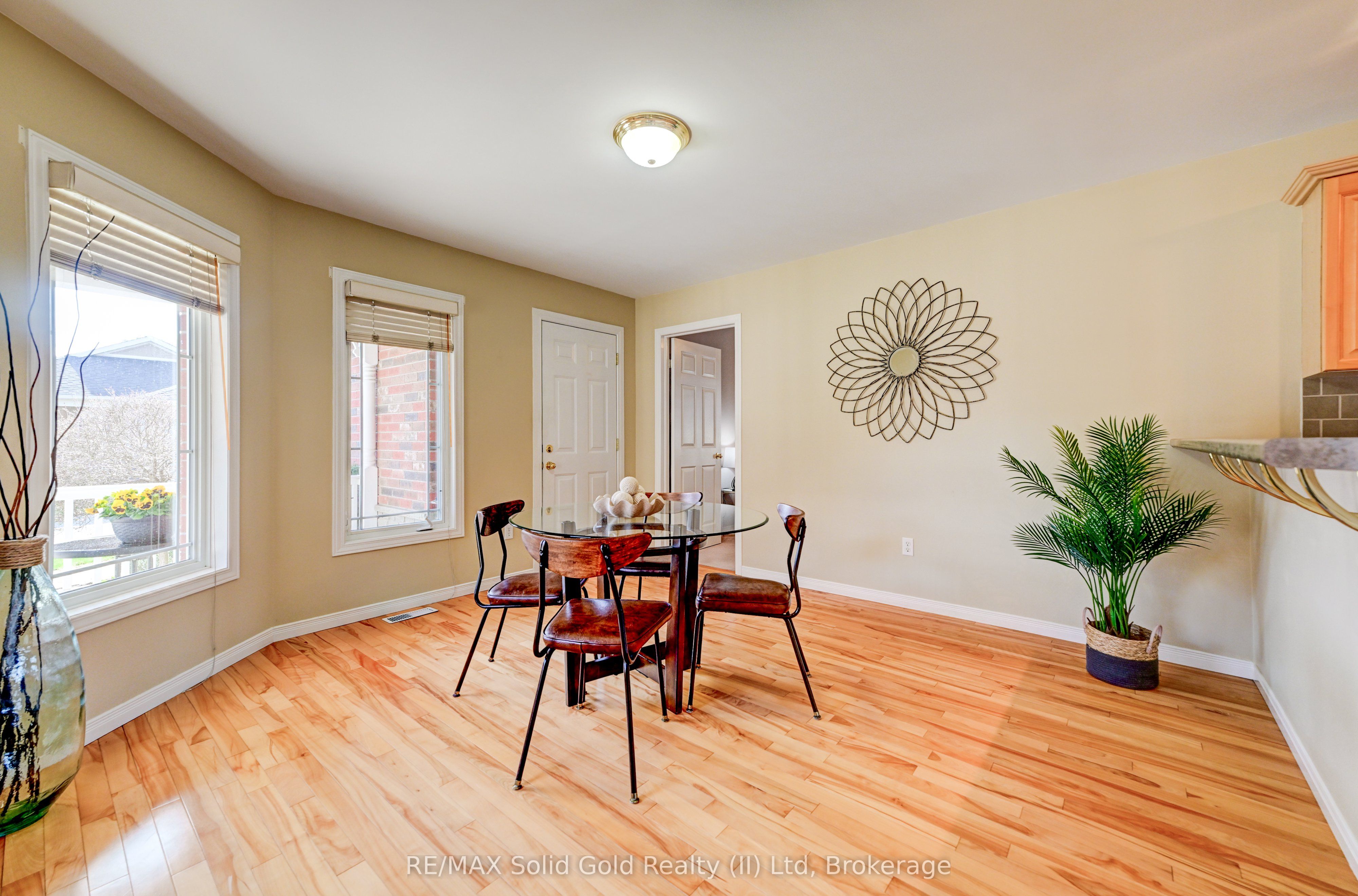 1662 Erbs Road 8