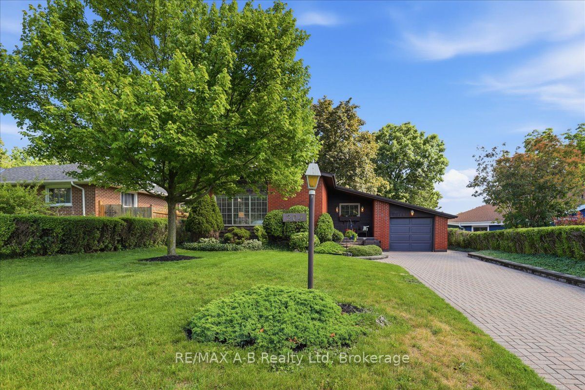 204 Base Line Road W
