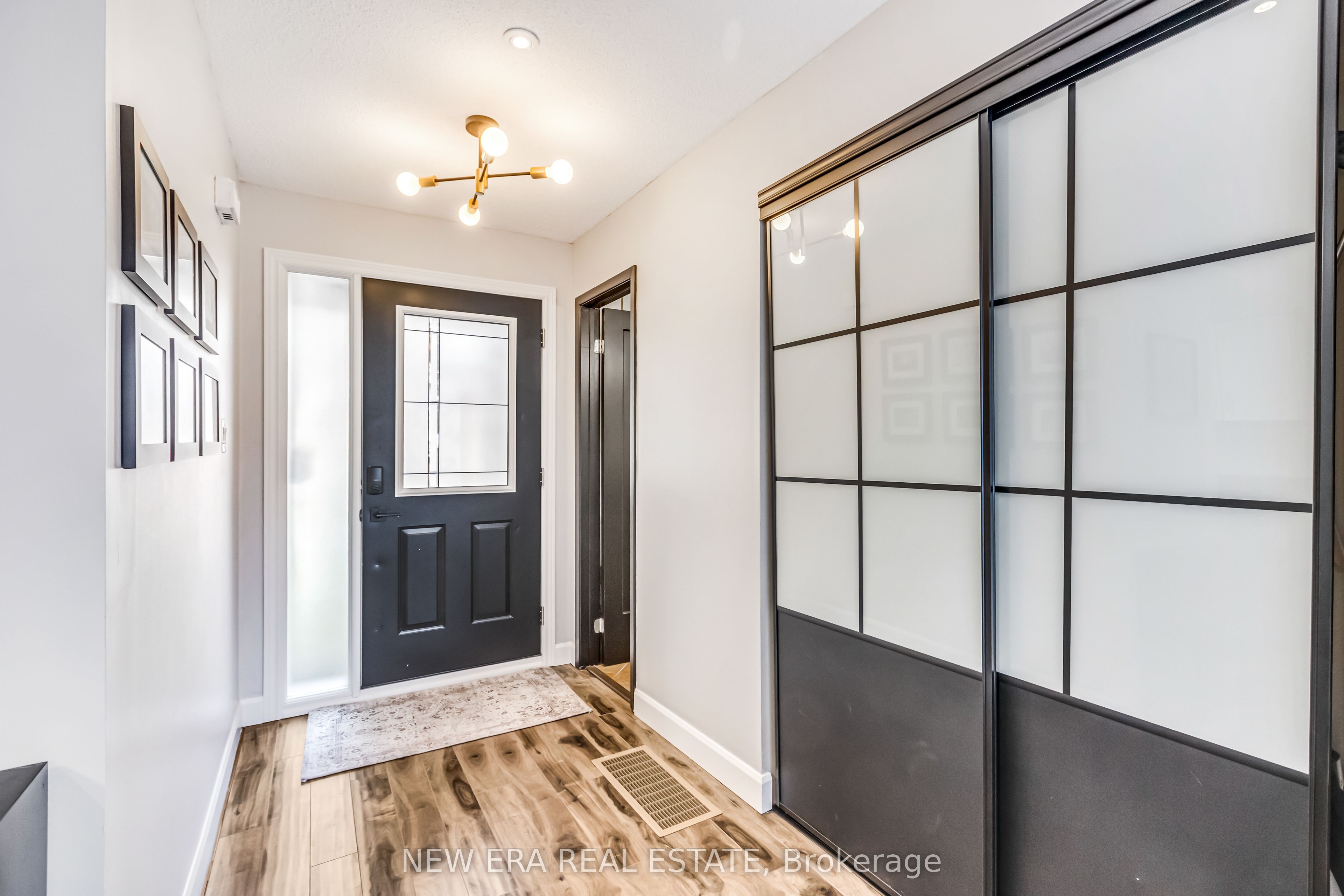 1415 Fieldlight Boulevard 6