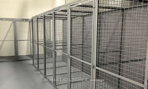 25 Neighbourhood Lane P203 55 Toronto W07 ON M8Y 0C4