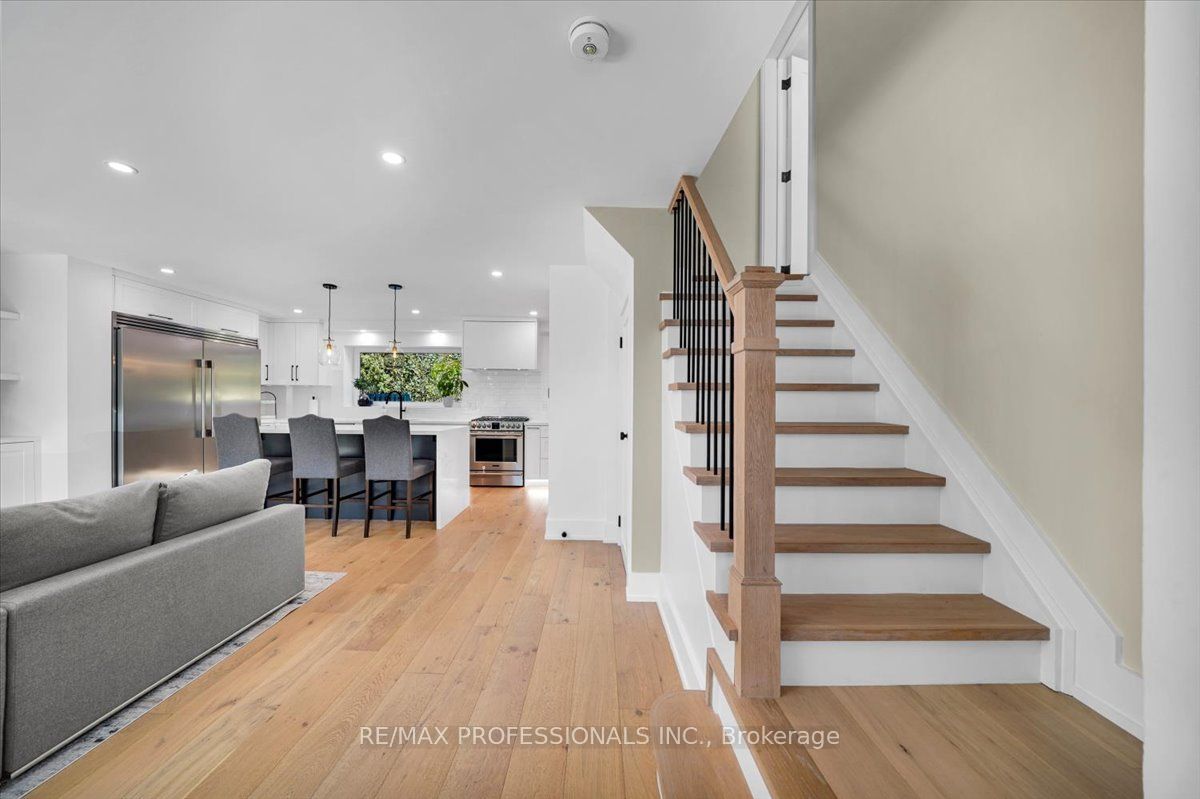4 Winston Grove