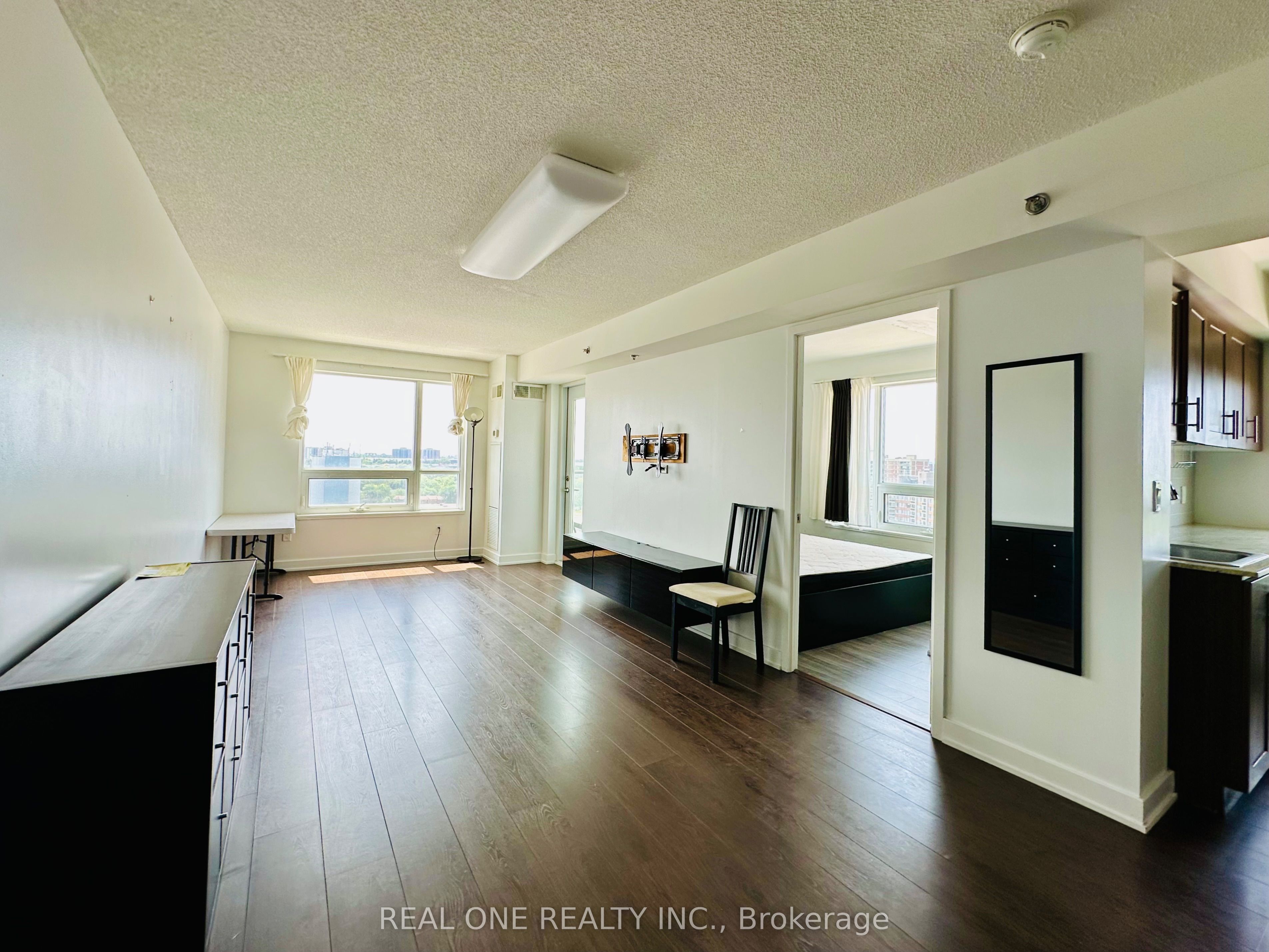 185 Bonis Avenue 1506