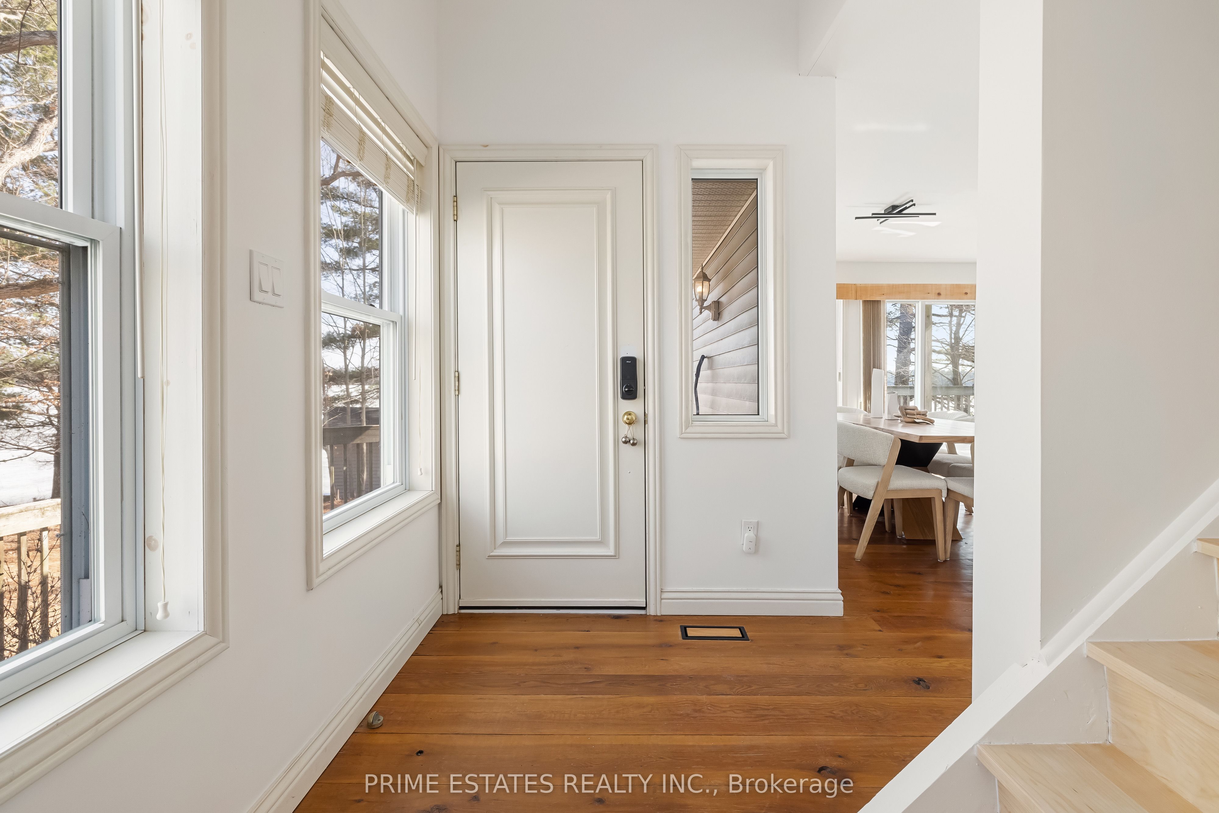 1070 WEST SHORE Lane