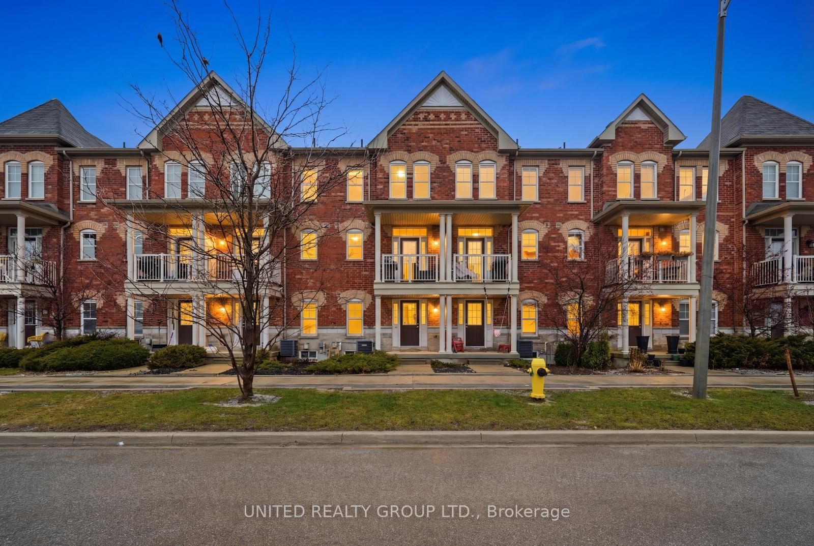 10 Porter Avenue W 10