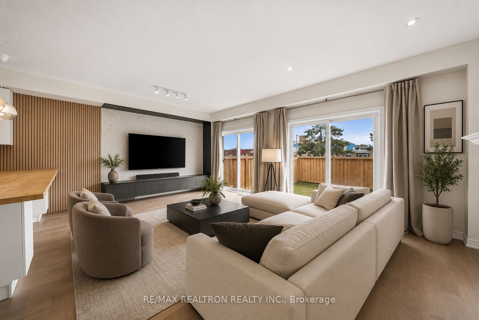 10 Starling Drive