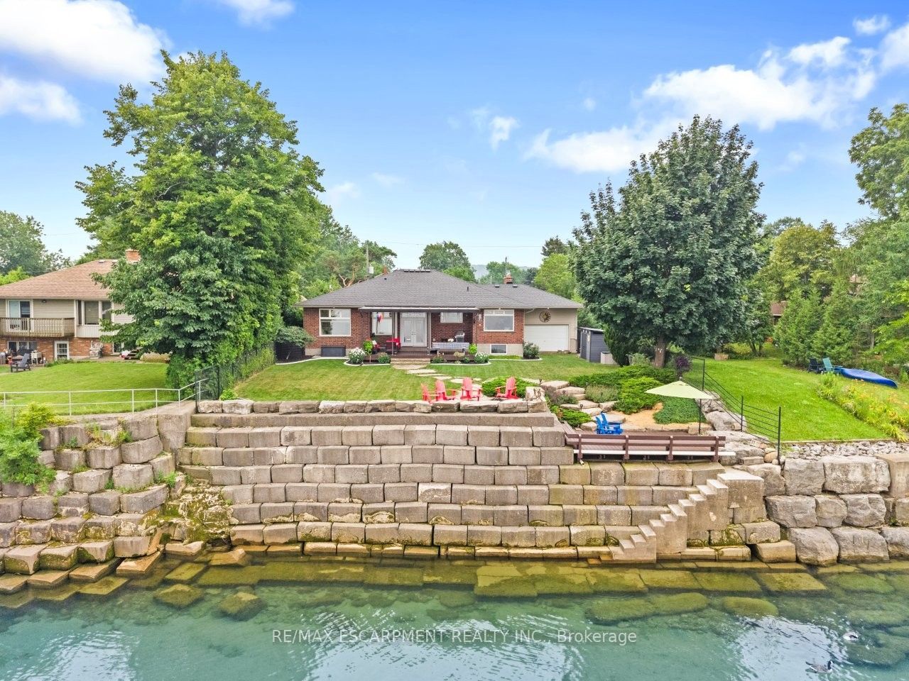 42 Lakeside Drive