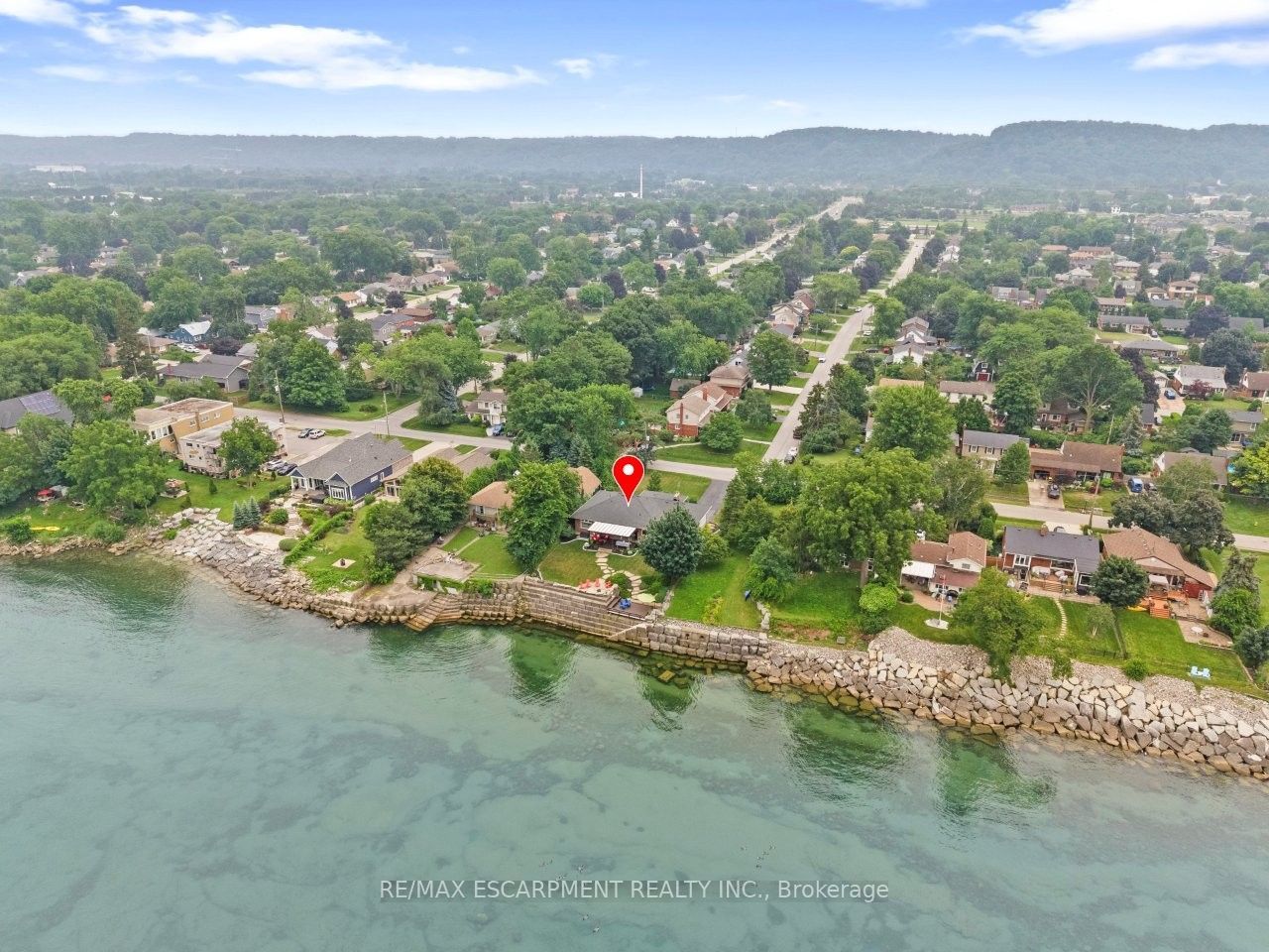 42 Lakeside Drive