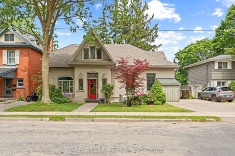 26 DALY Avenue Stratford ON N5A 1B8
