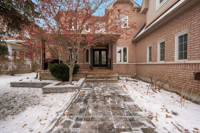 785 Quantra Crescent