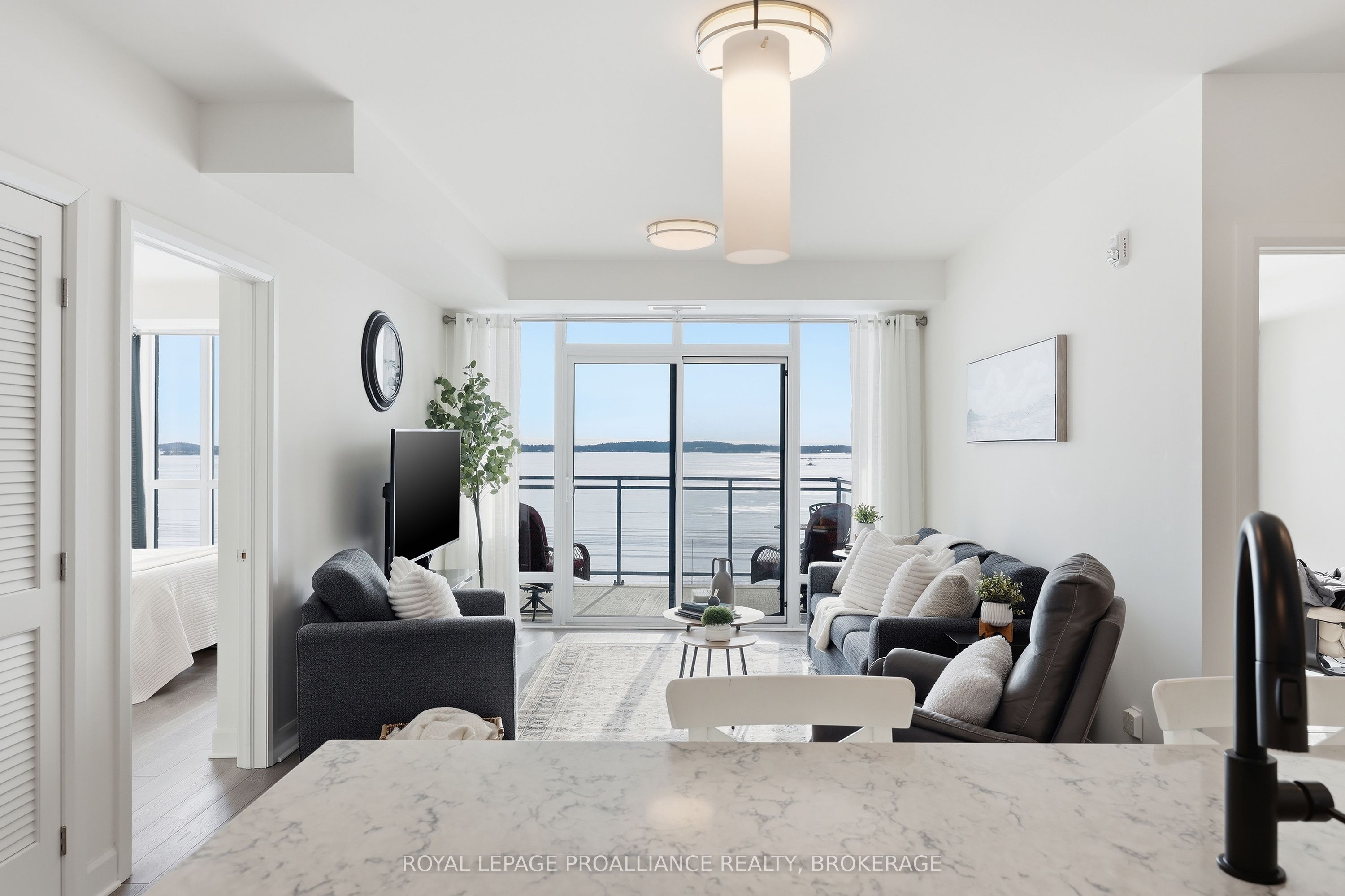 129A South Street 410