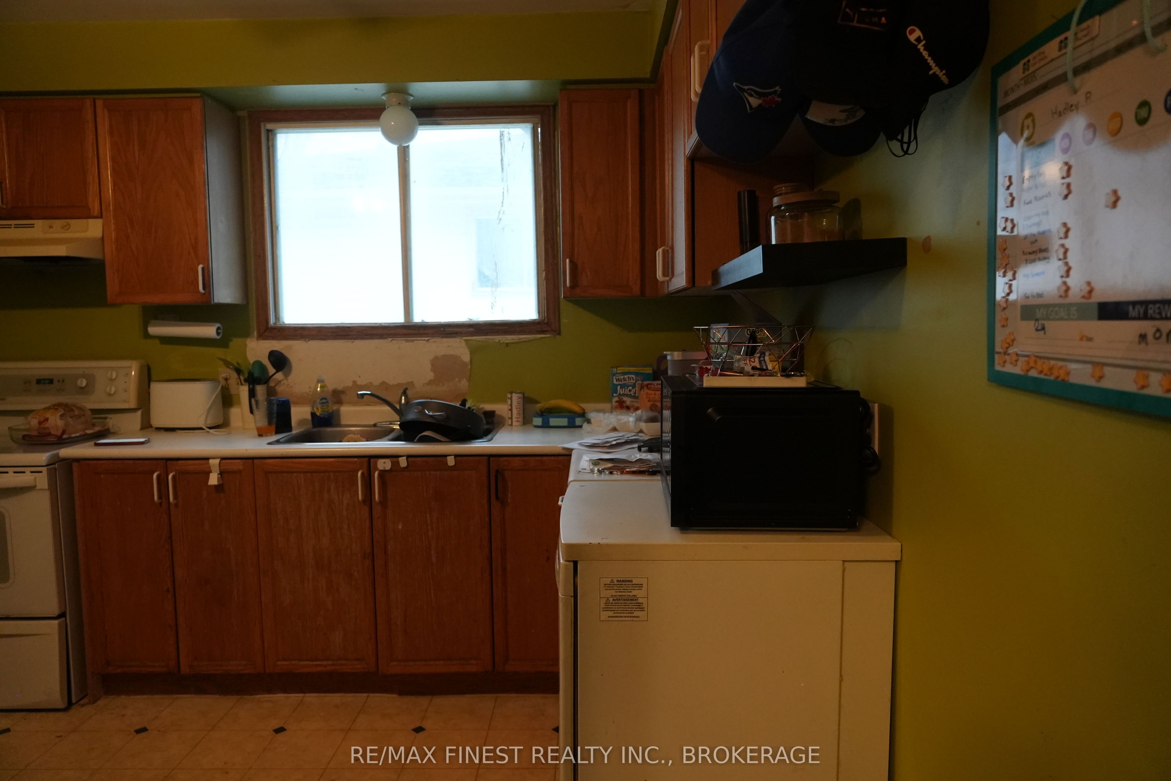 279 Kingsdale Avenue