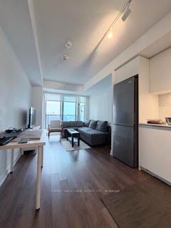 30 Samuel Wood Way 901