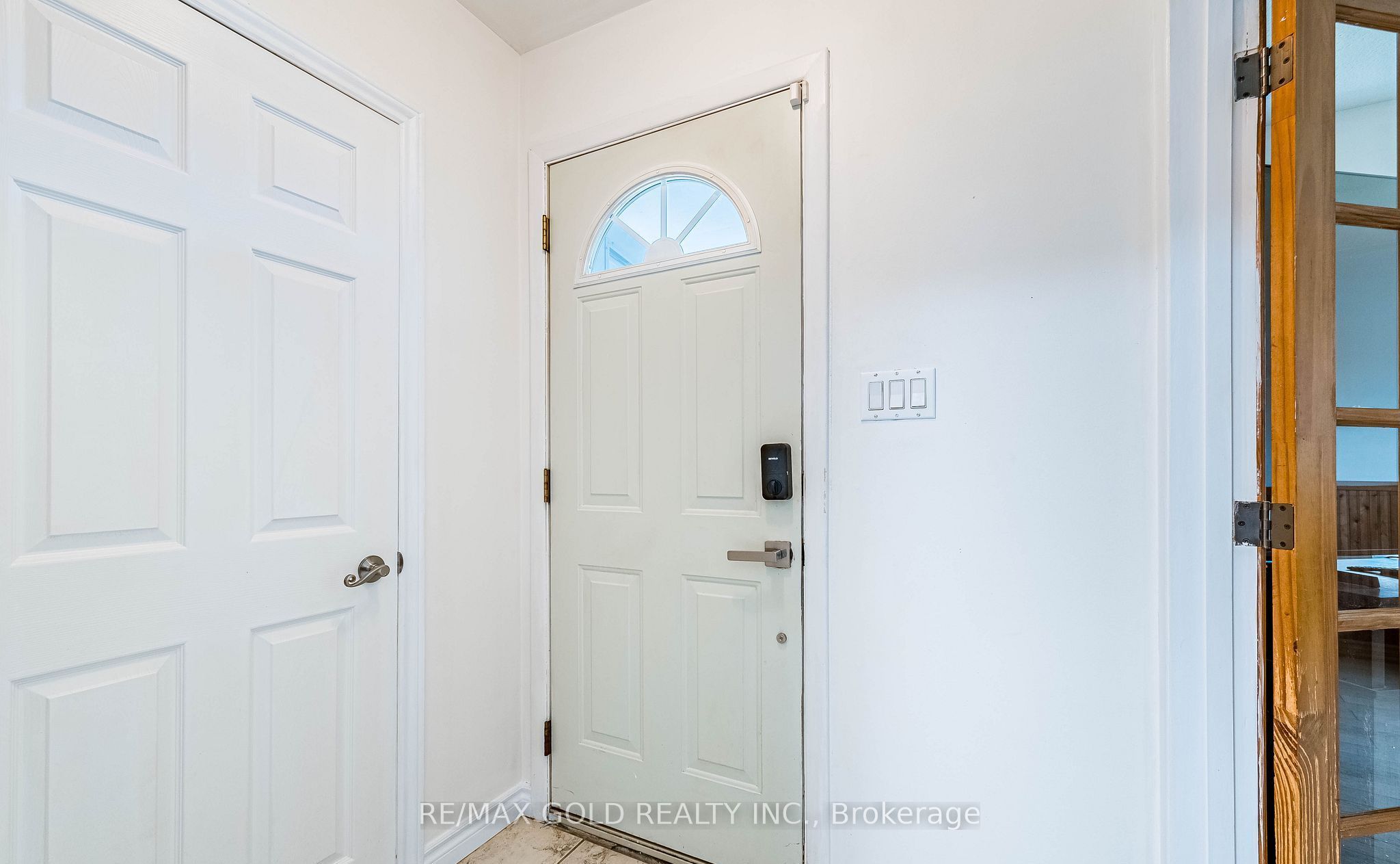 52 Garfield Crescent