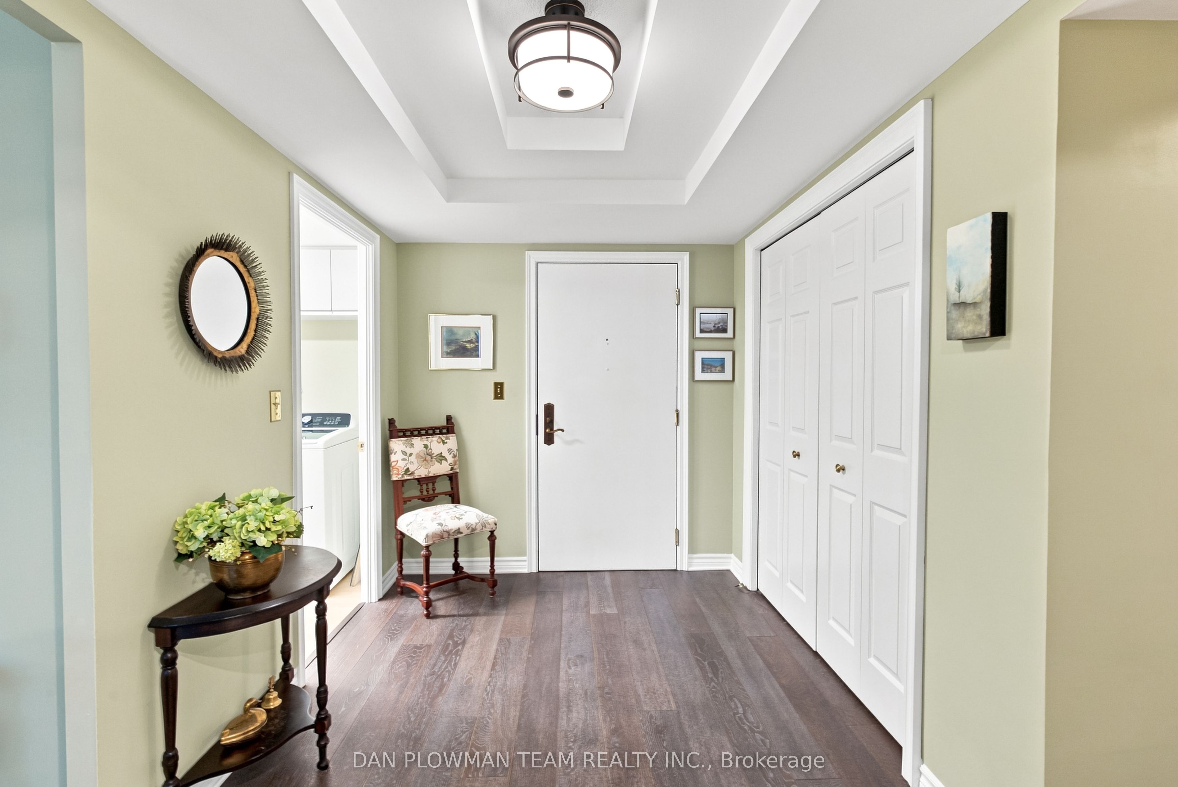 900 Wilson Road N 1003