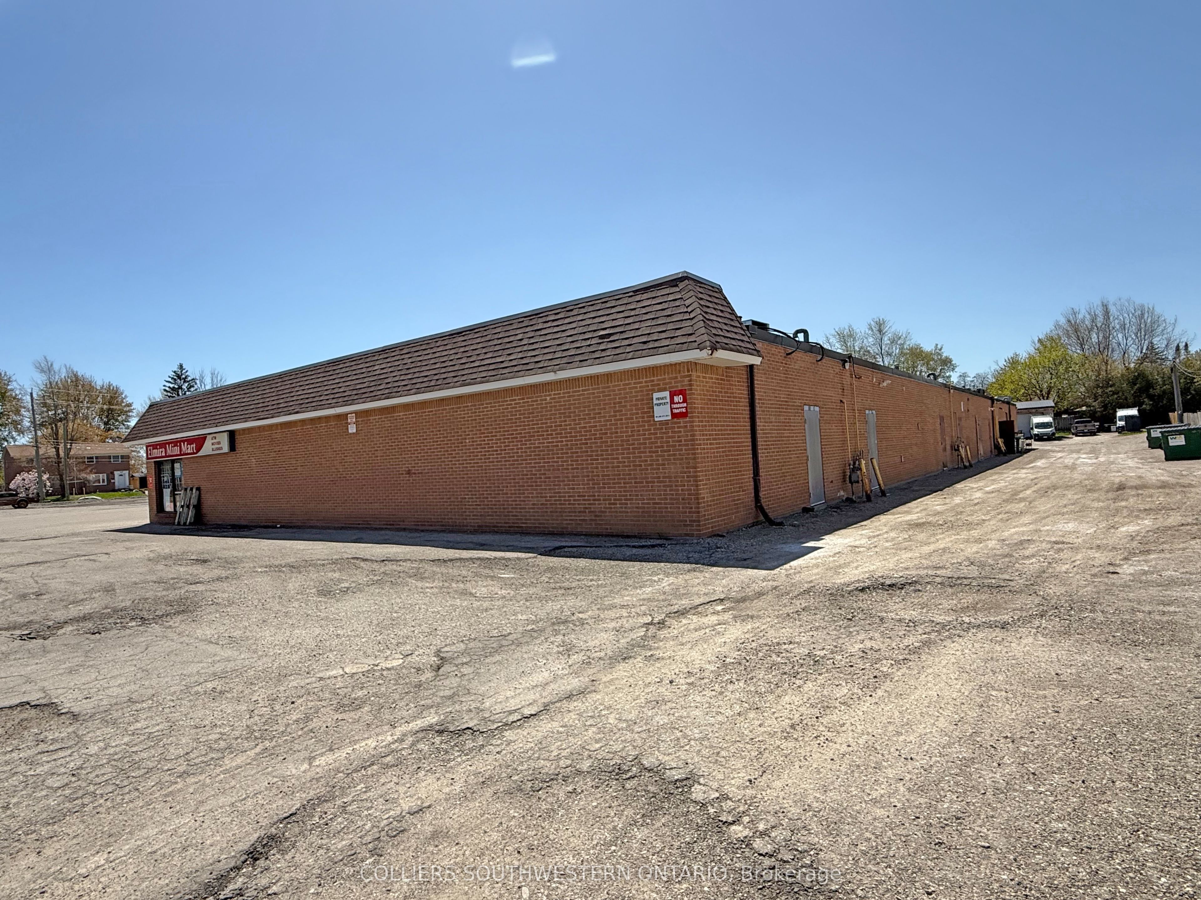 128 Oriole Parkway