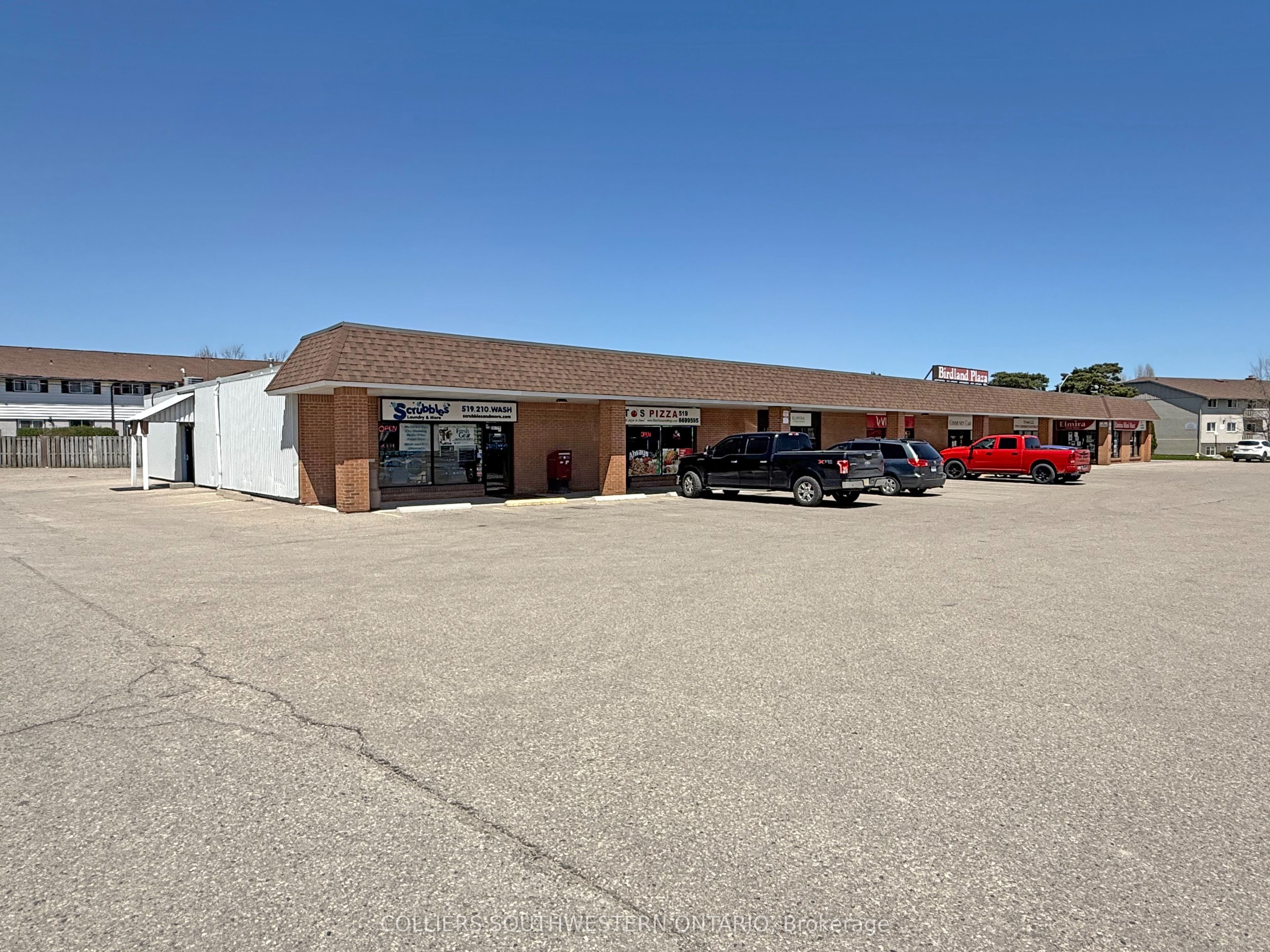 128 Oriole Parkway