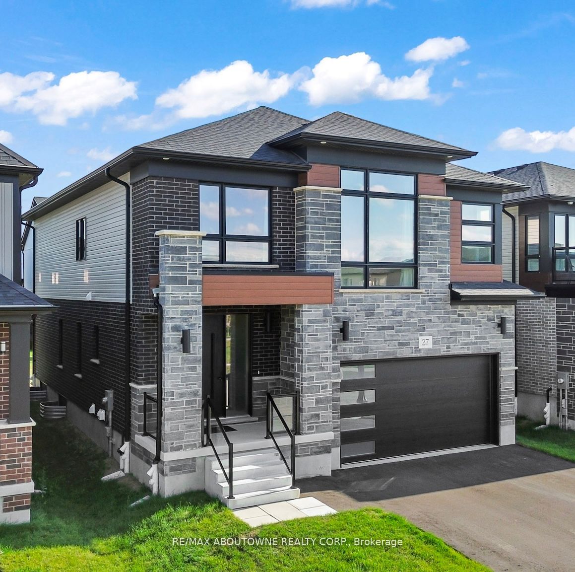 27 Jacob Detweiller Drive