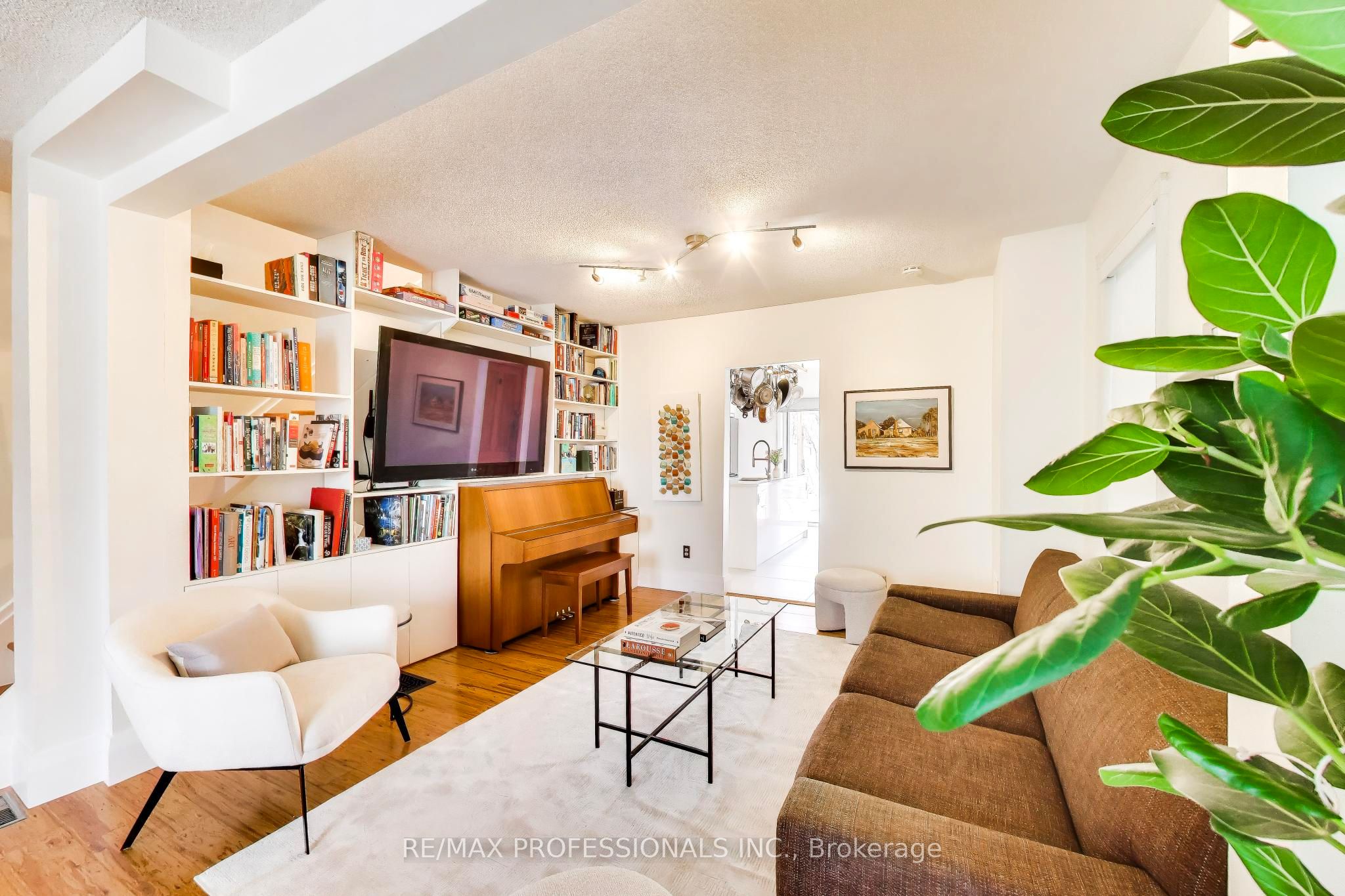 41 Windermere Avenue