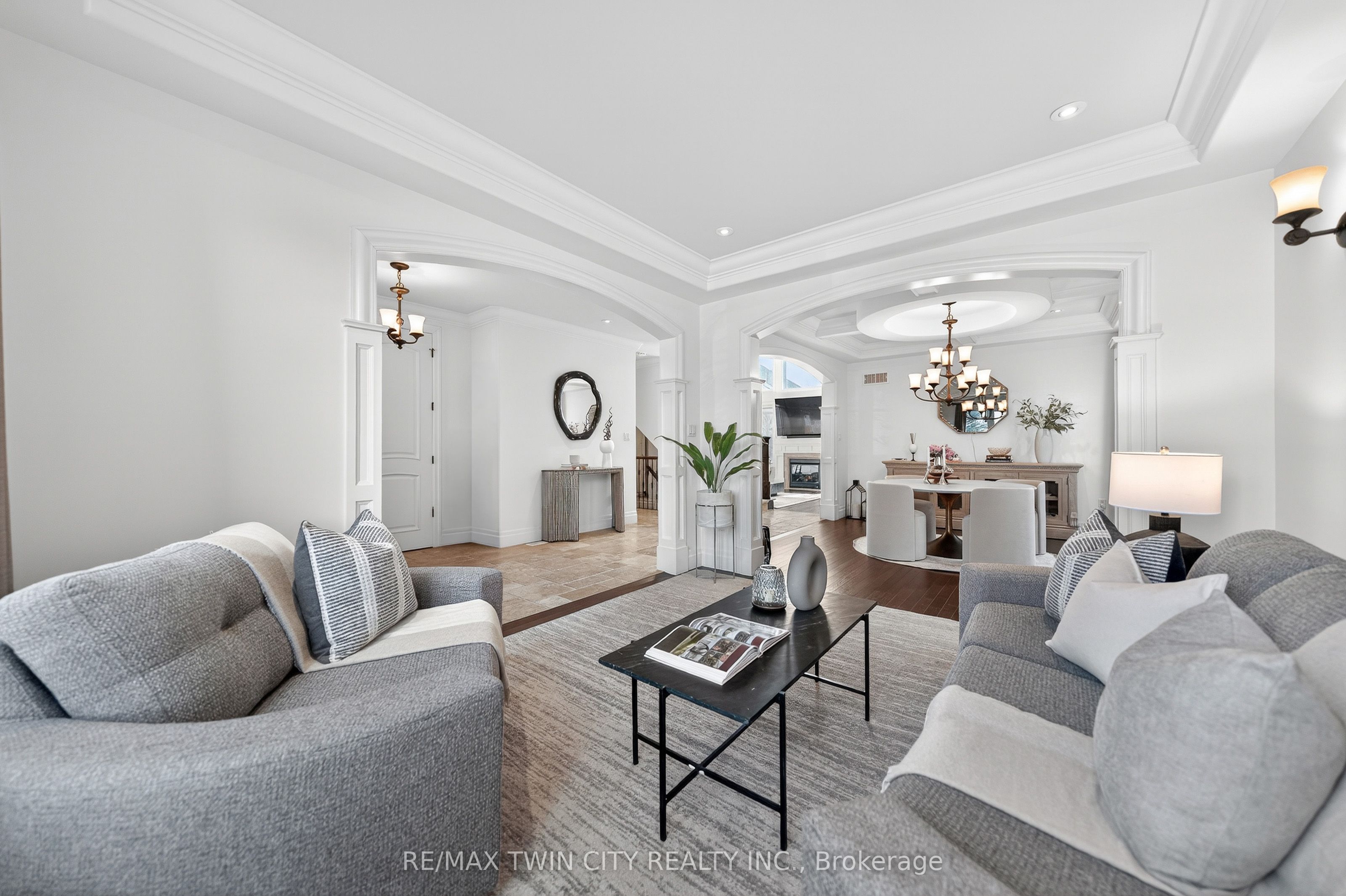 325 Deerfoot Trail