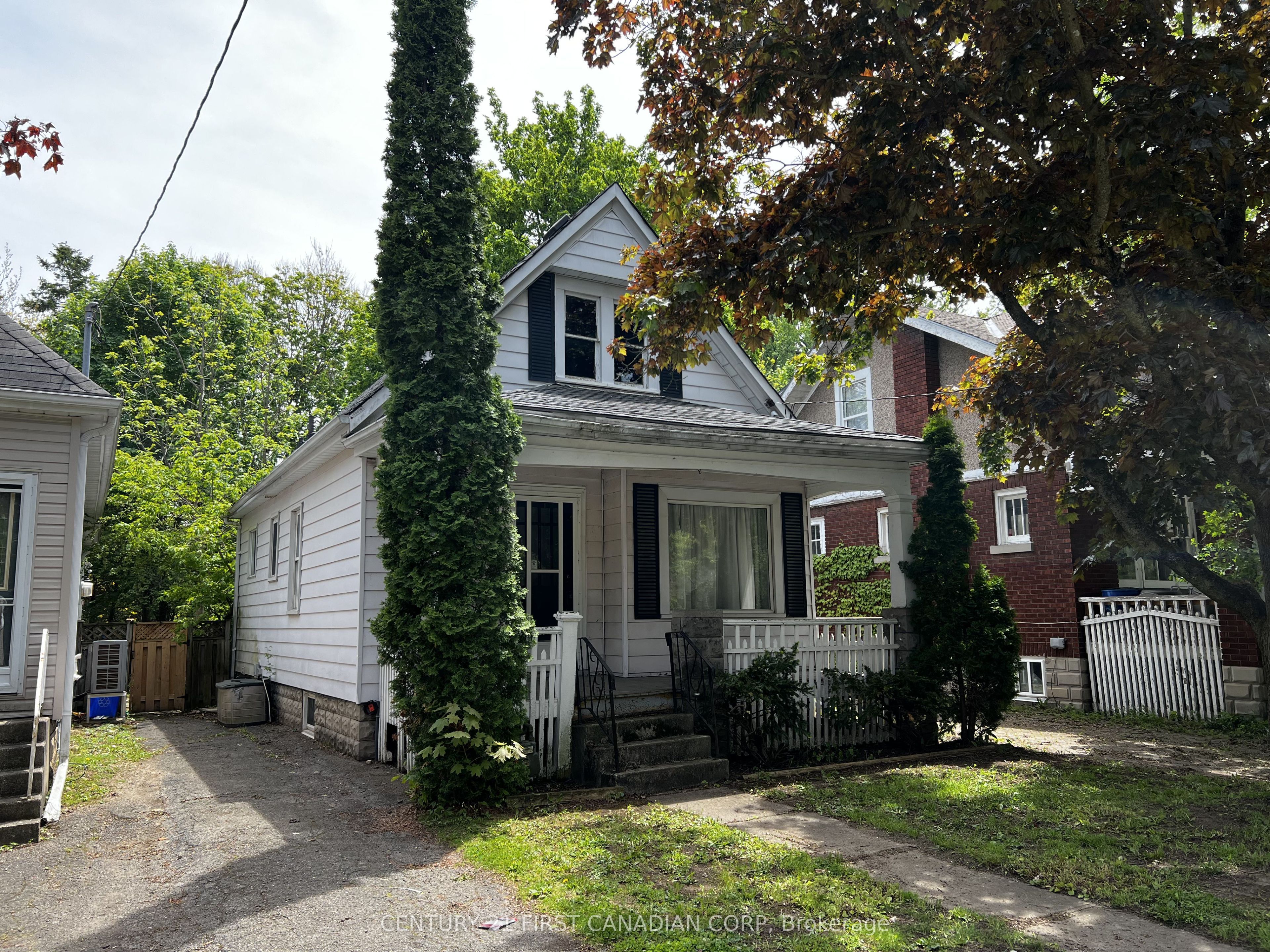 215 Bernard Avenue