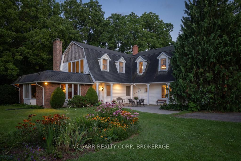 1258 Lakeshore Road W