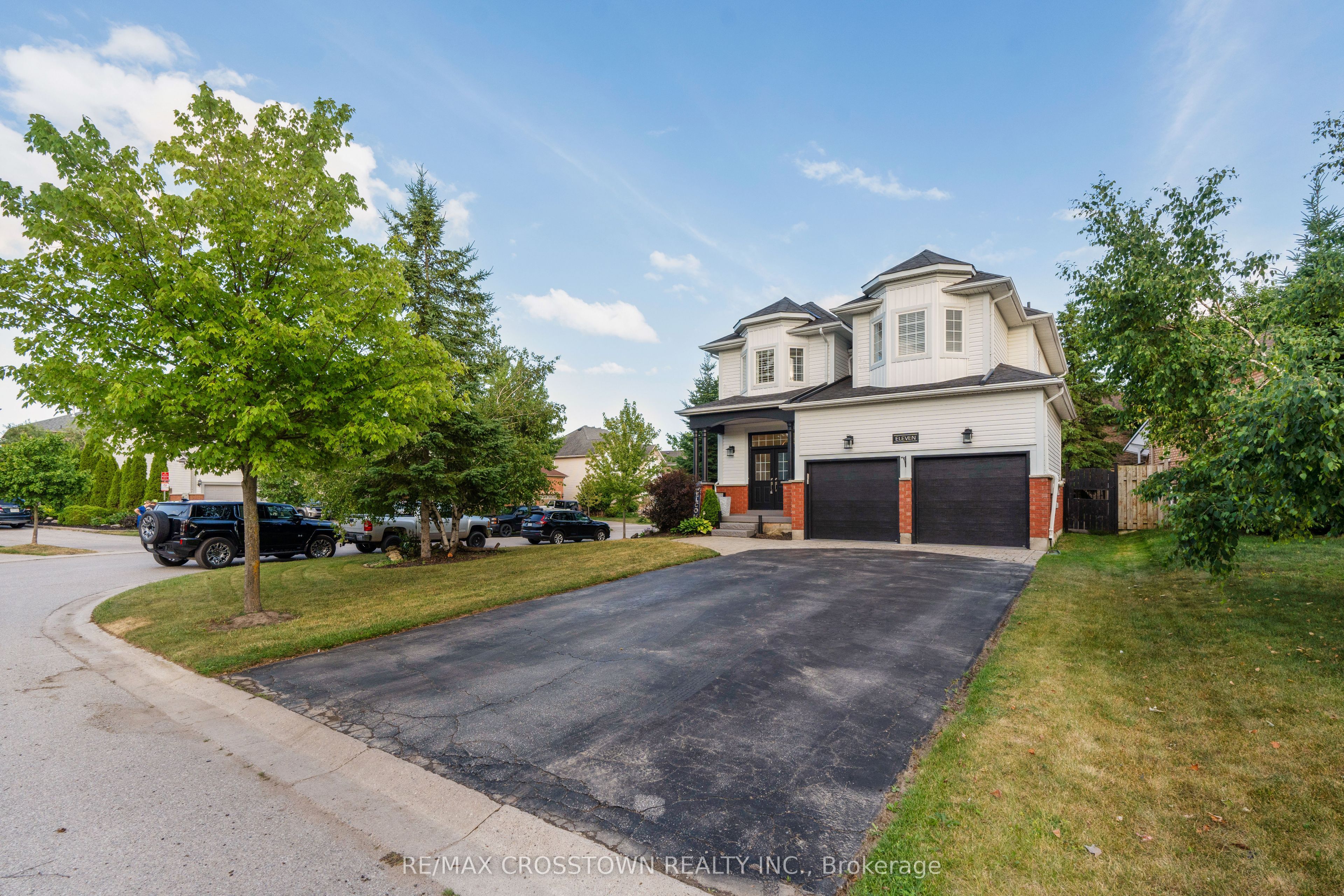 11 Kensington Trail