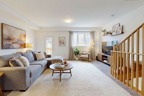 26 Calloway Way Whitby ON L2N 0N9