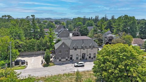 42 Somerville Street Whitchurch-Stouffville ON L4A 1G6