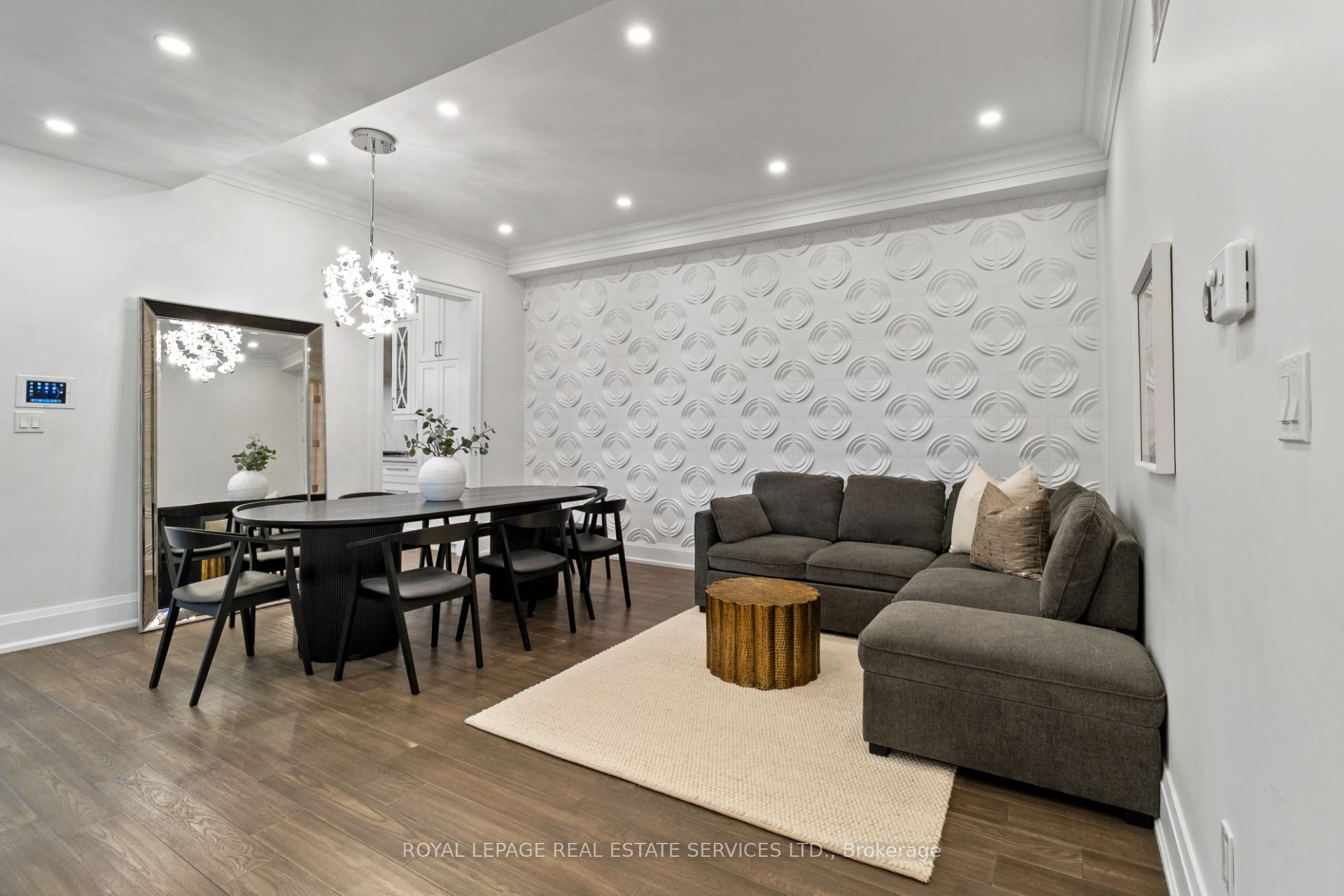 5 Kirk Bradden Road W