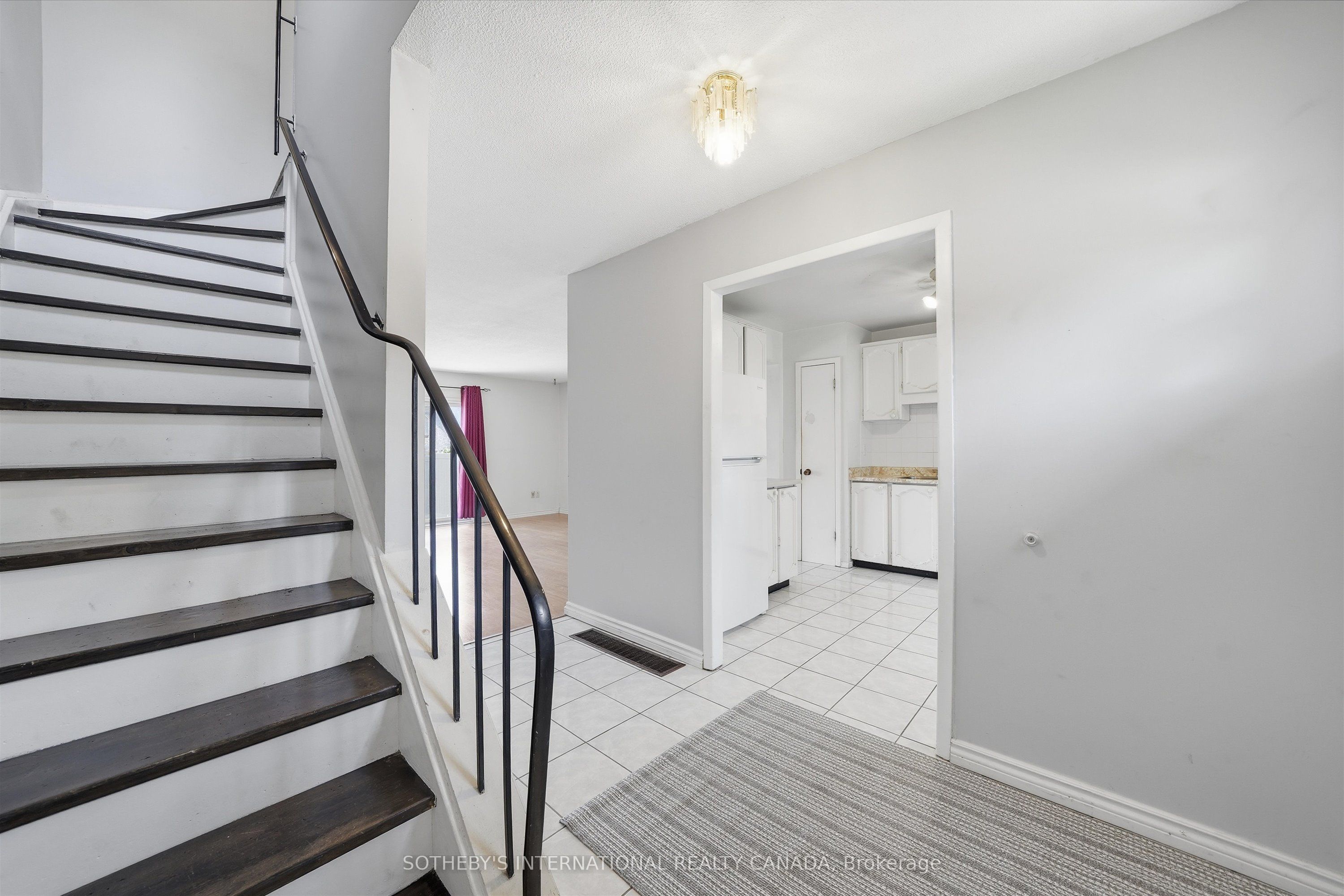 120 Falconer Drive 34
