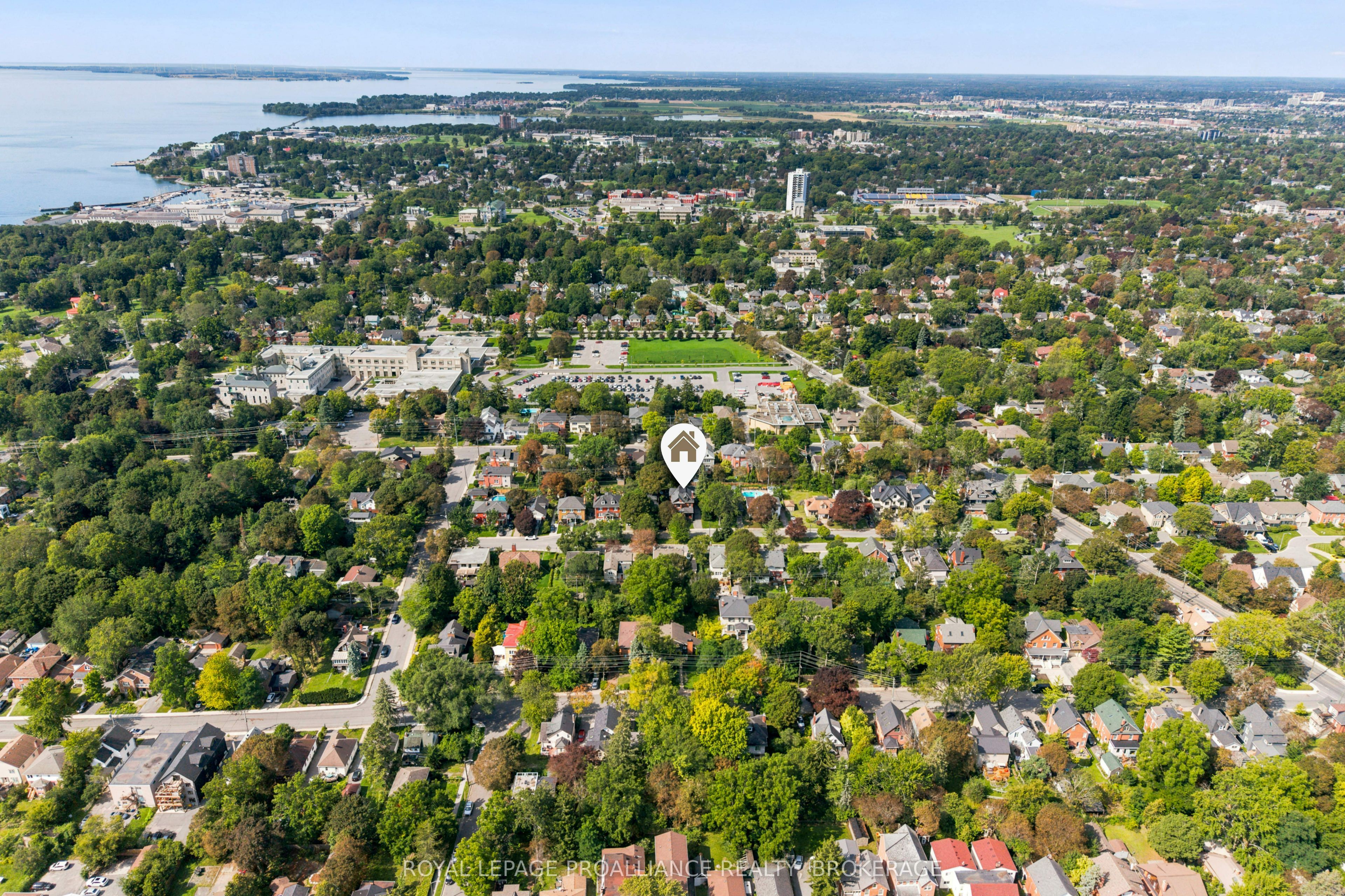 32 Kensington Avenue