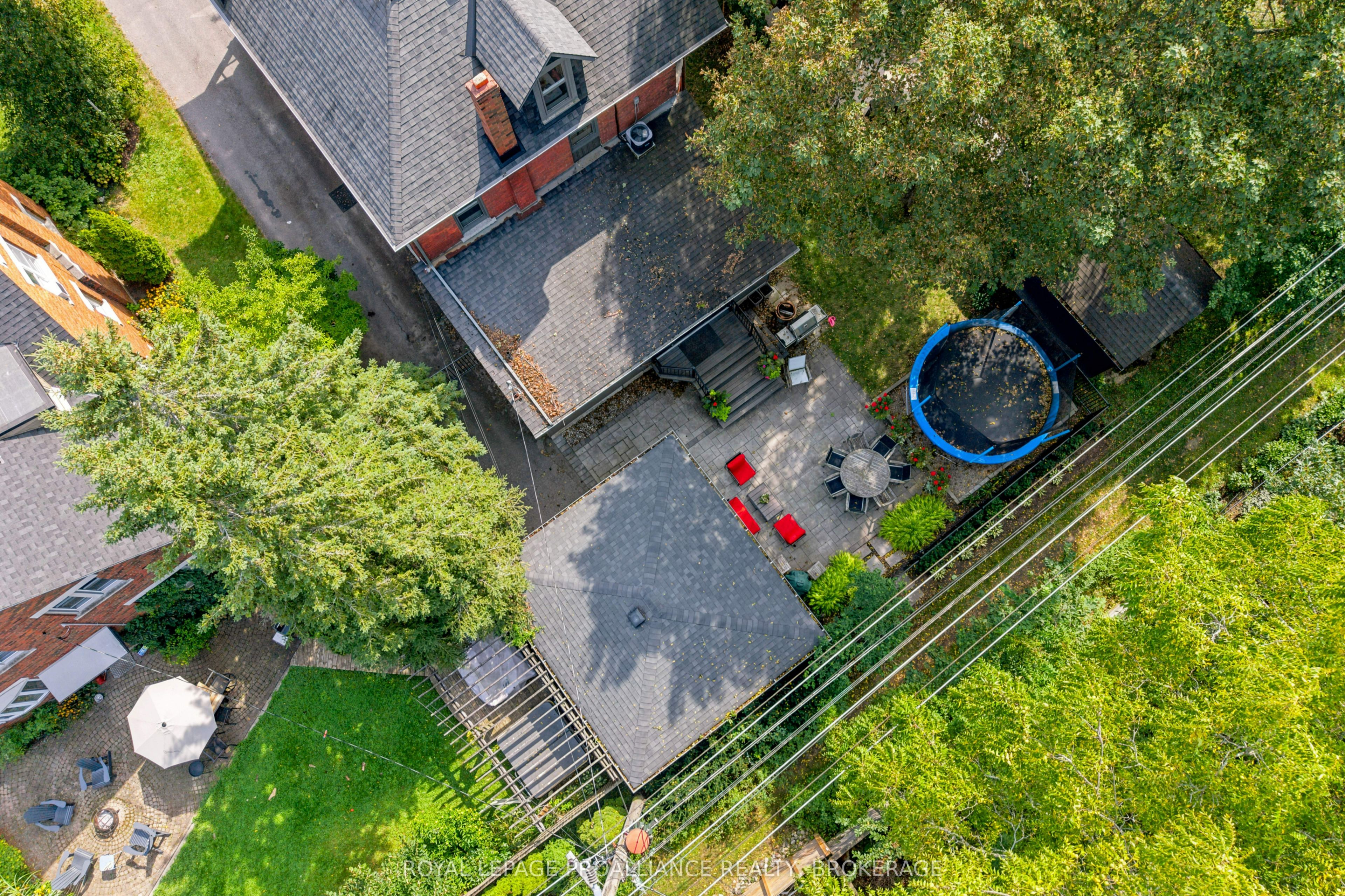 32 Kensington Avenue