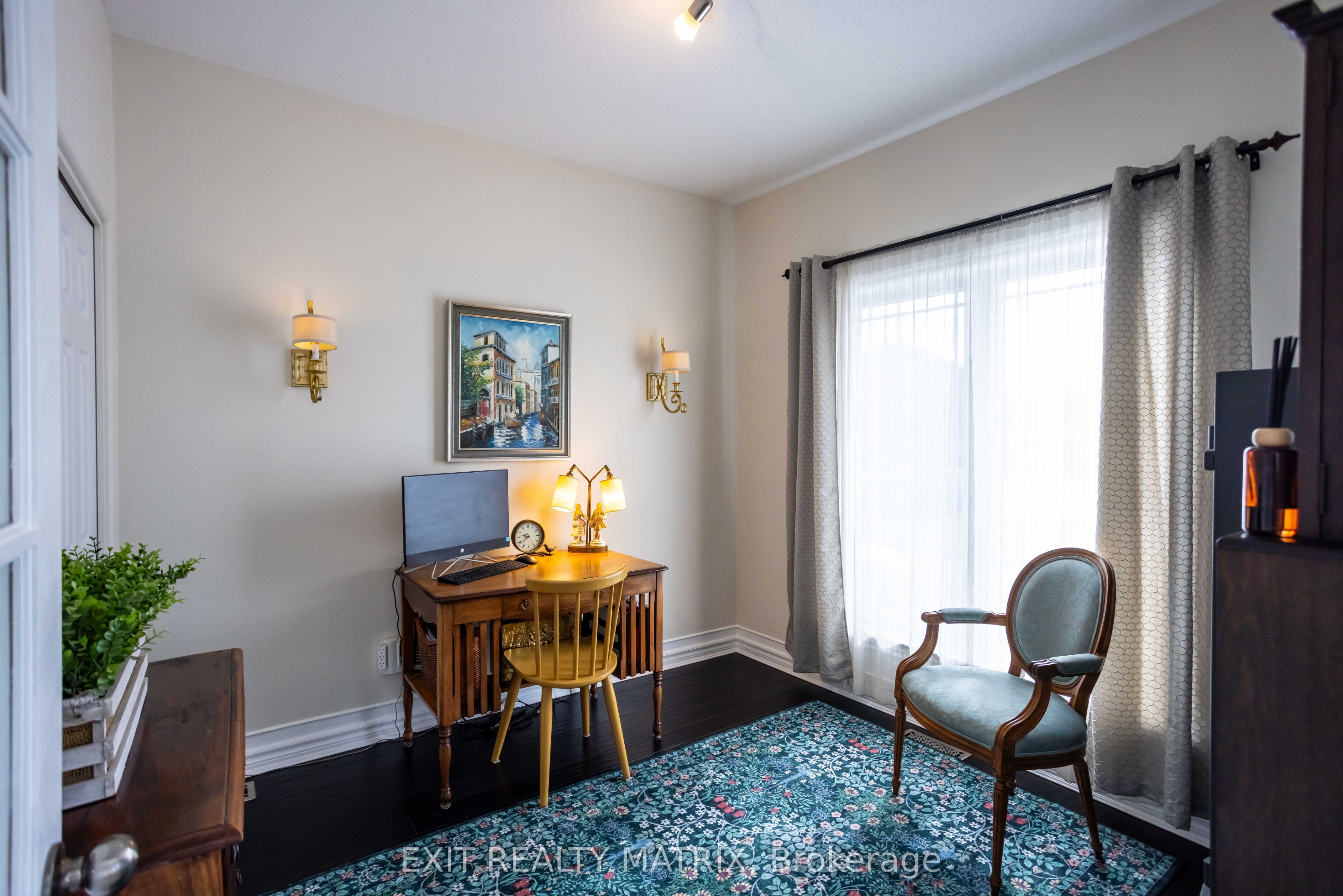 48 De La Rive Drive