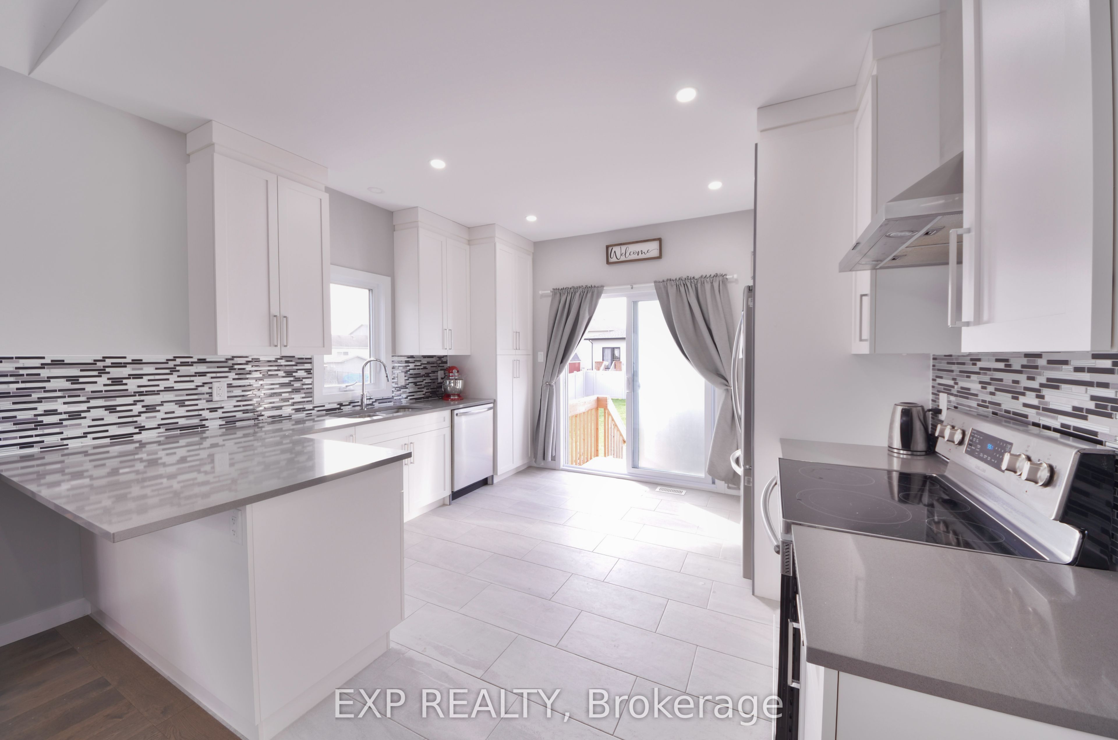 92 Chateauguay Street