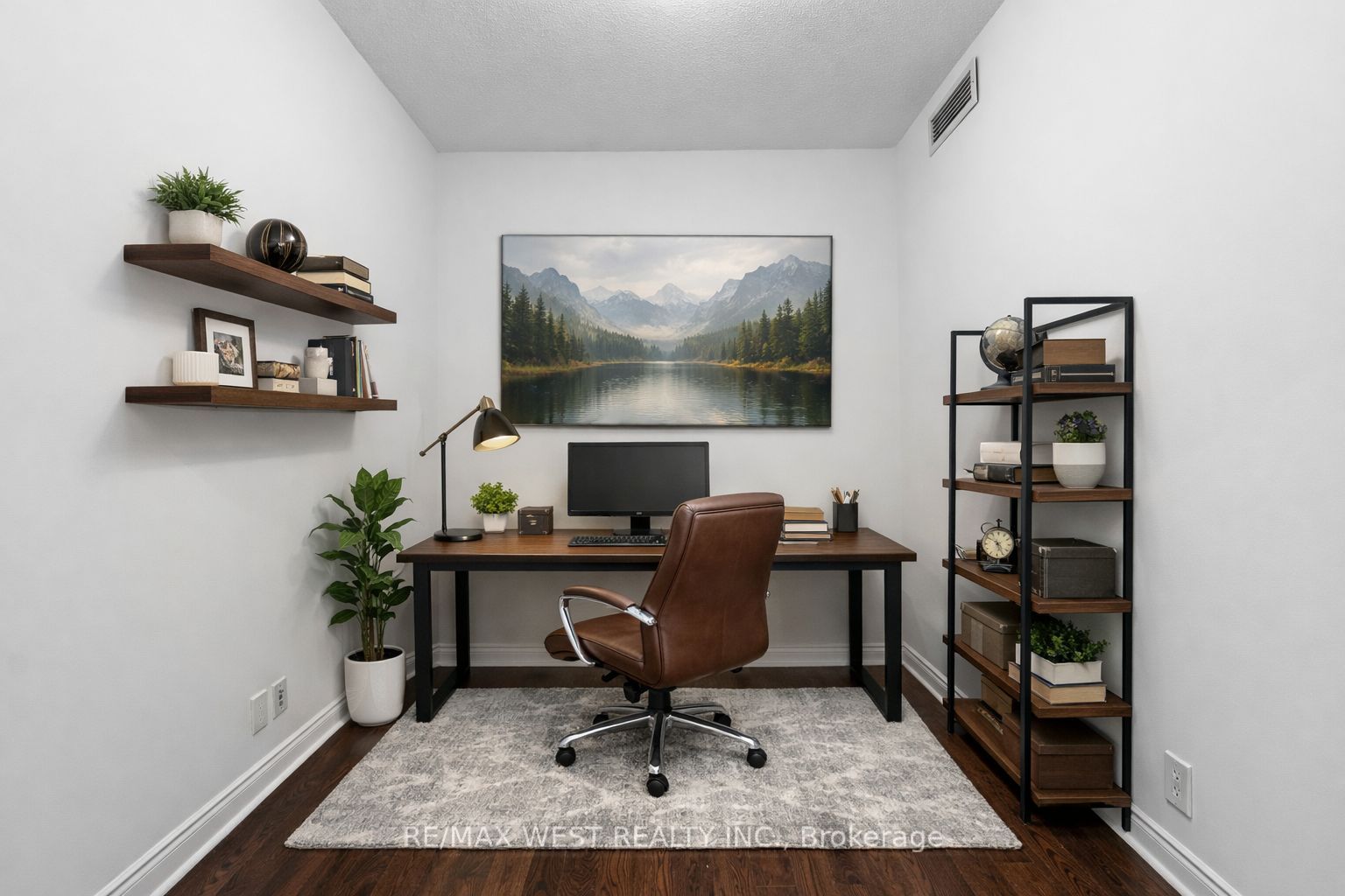 25 Earlington Avenue 511