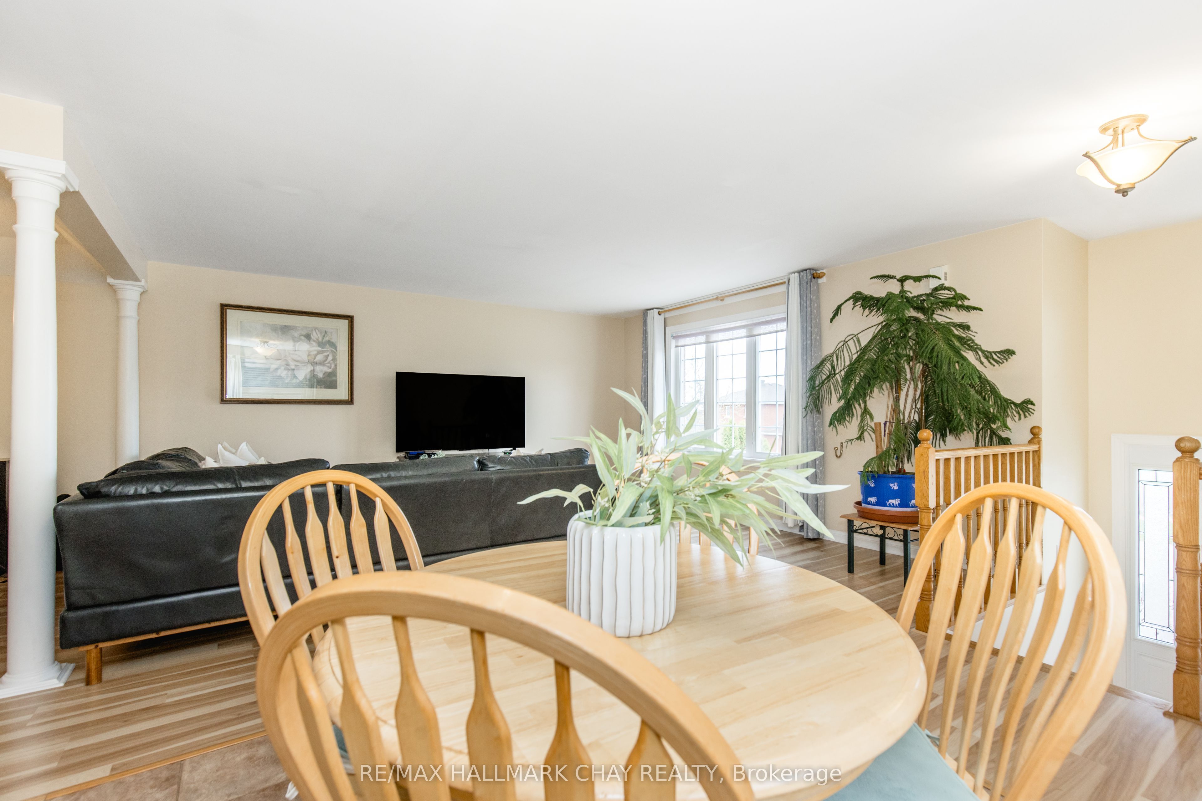 12 Aishford Road